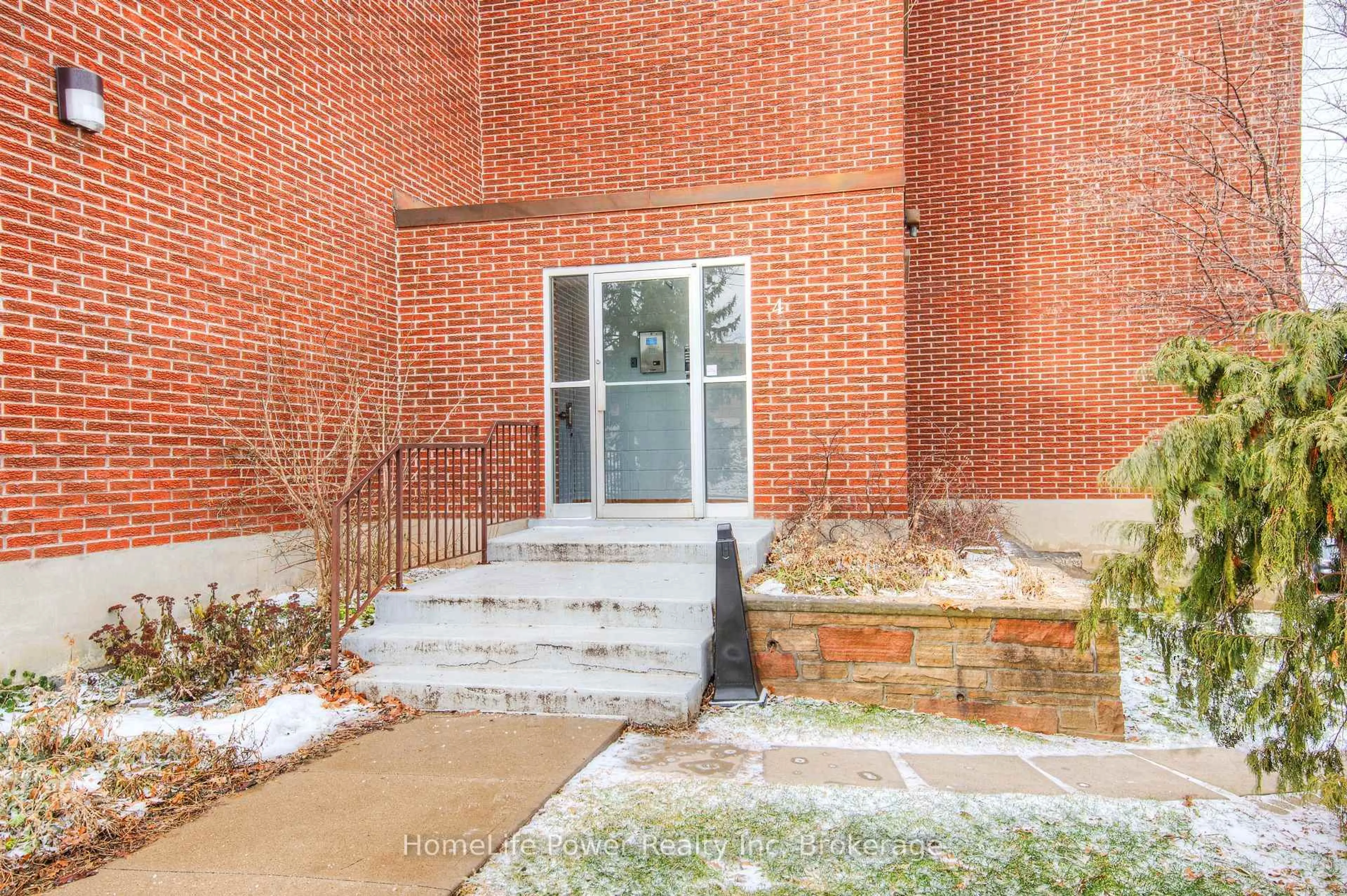 Unknown for 4 Avalon Pl #303, Kitchener Ontario N2M 4N6