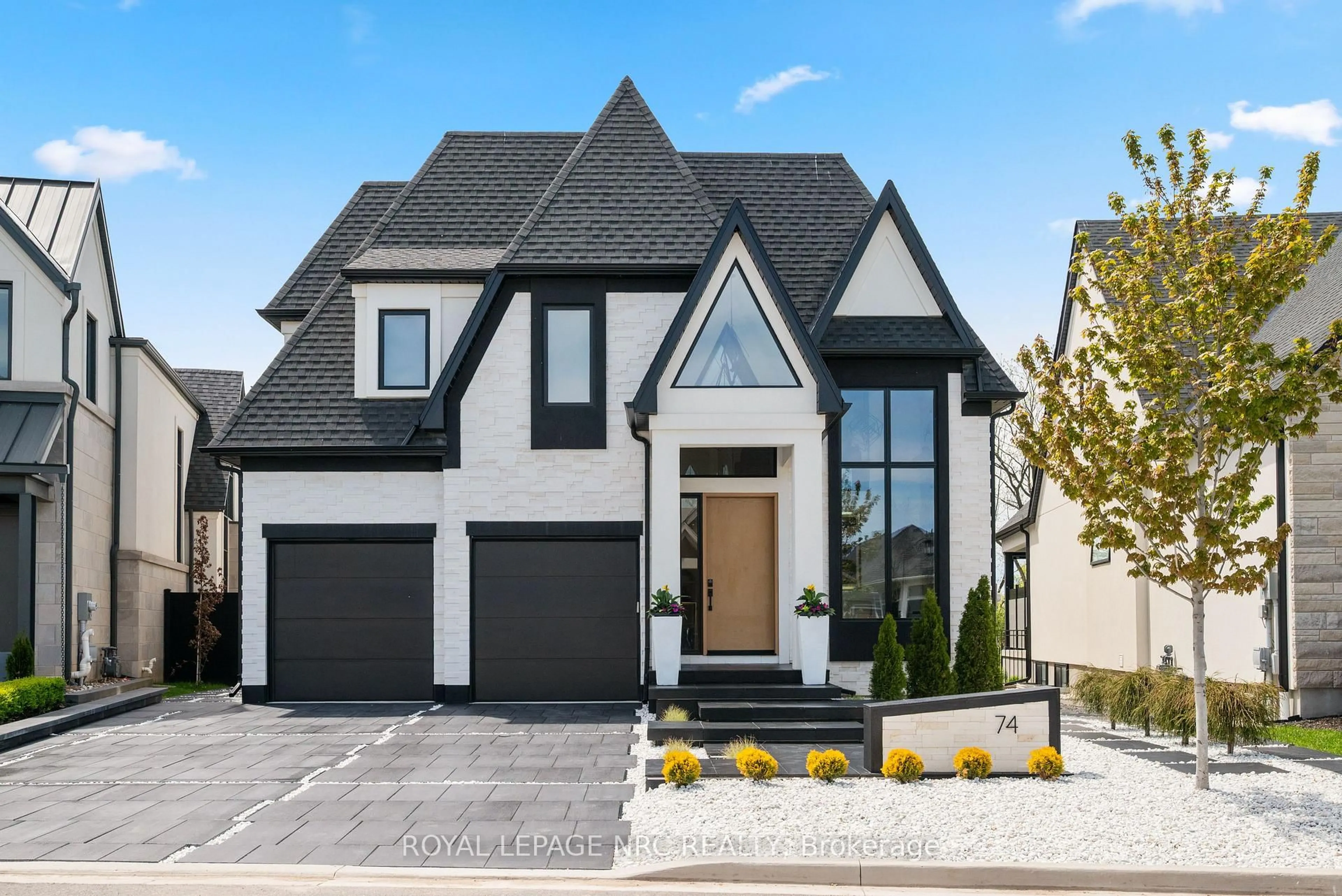 Home with brick exterior material, street for 74 Millpond Rd, Niagara-on-the-Lake Ontario L0S 1J0