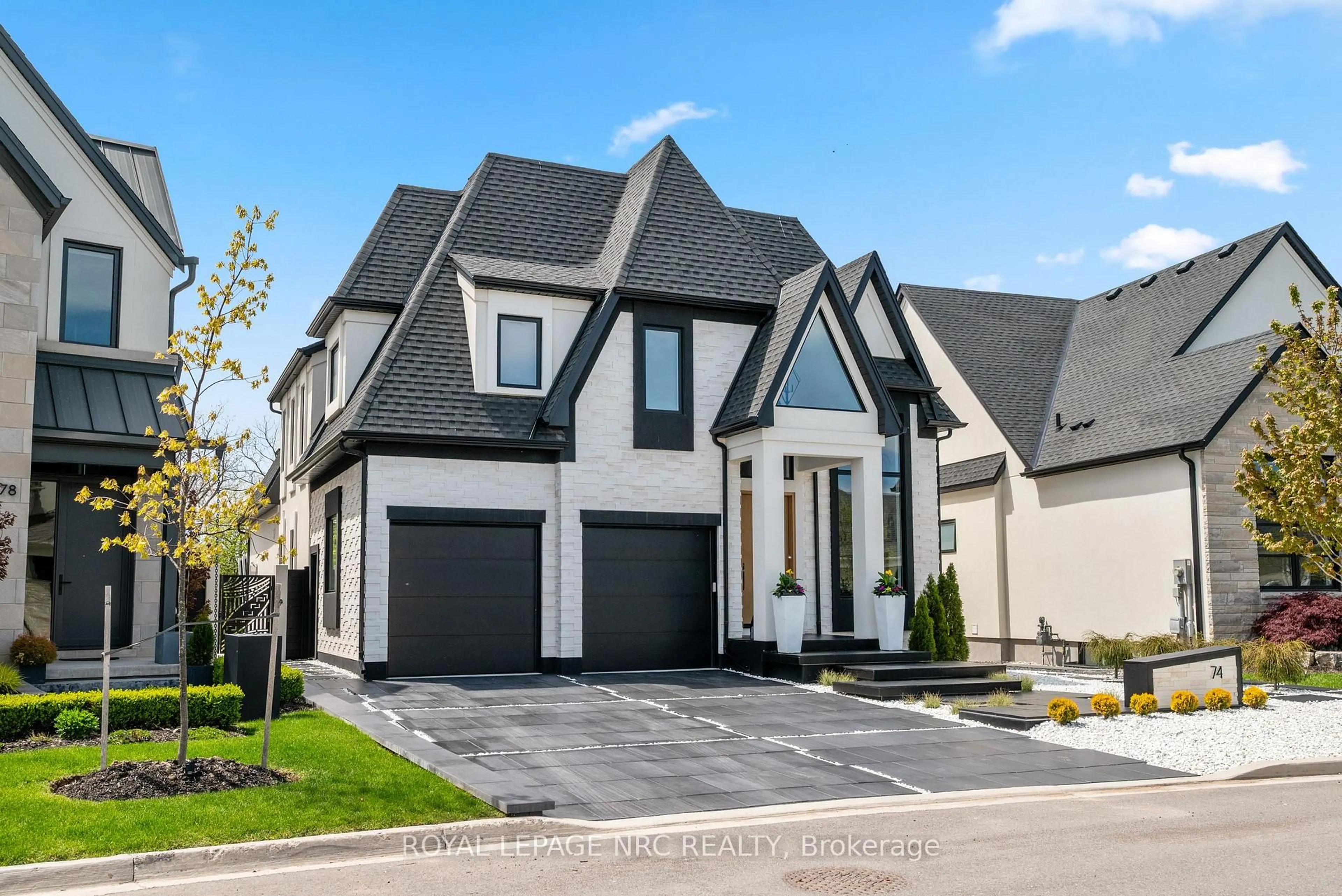 Home with brick exterior material, street for 74 Millpond Rd, Niagara-on-the-Lake Ontario L0S 1J0