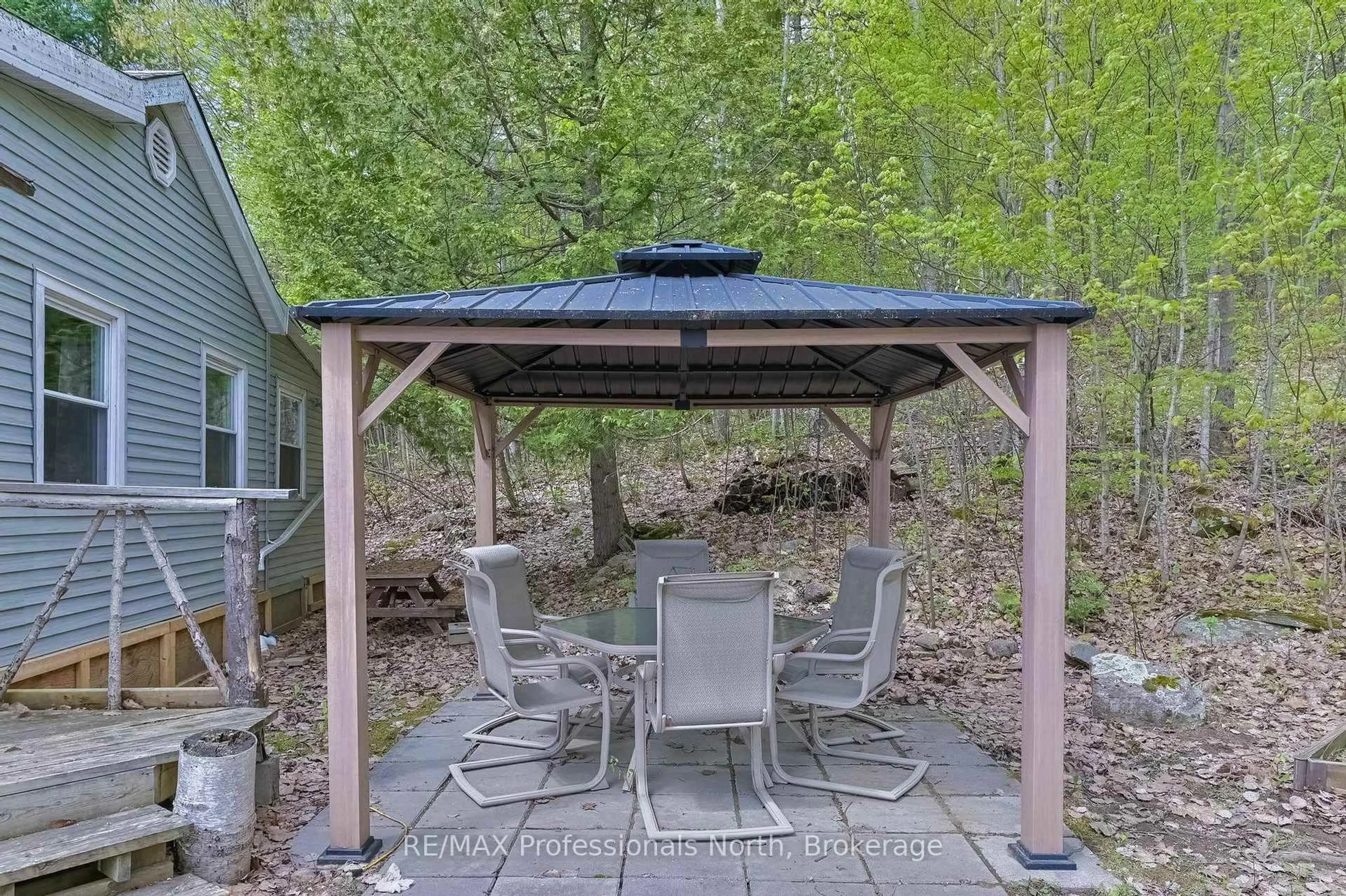 Patio, unknown for 1755 North Shore Rd, Algonquin Highlands Ontario K0M 1S0