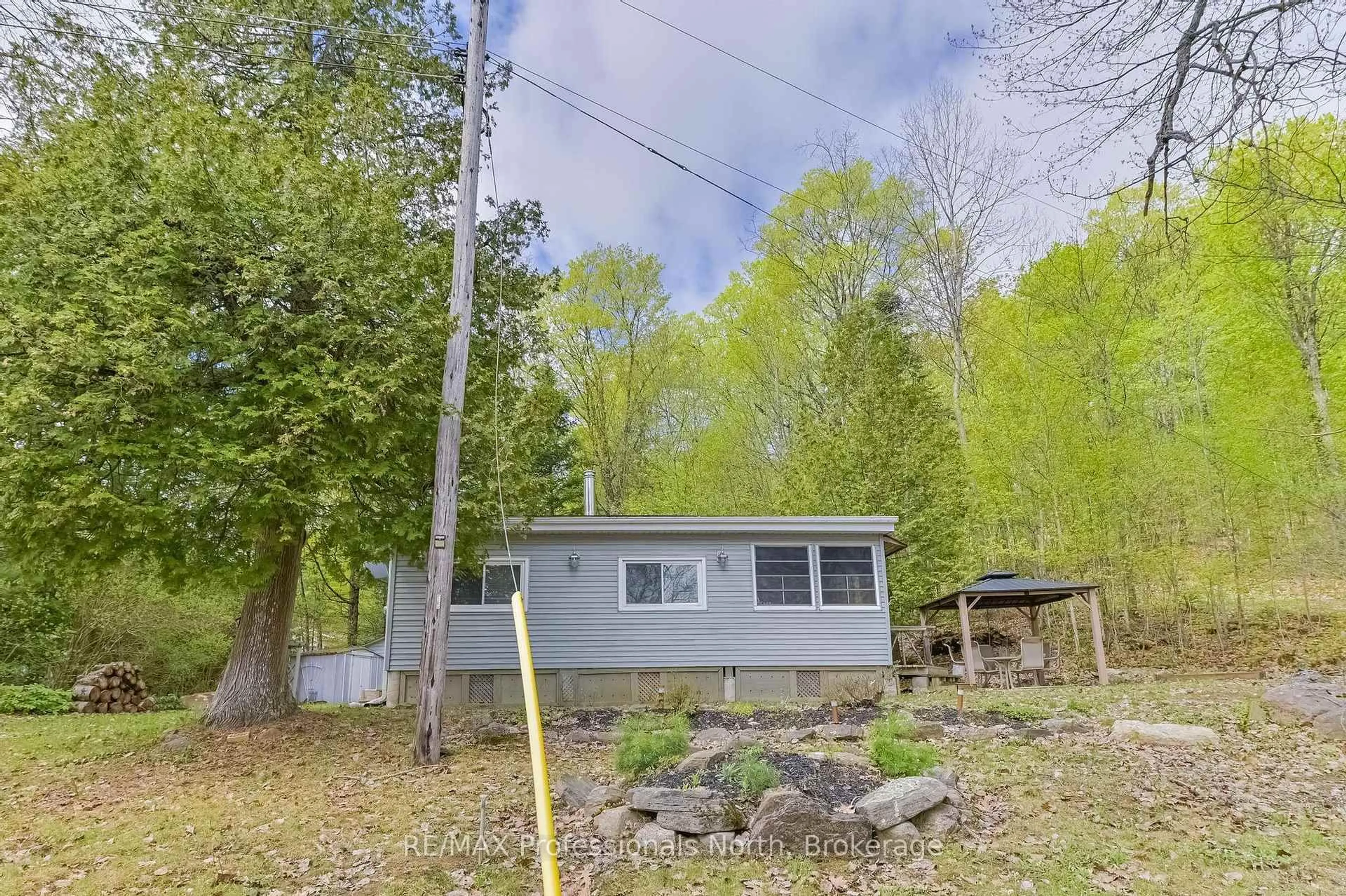 Shed for 1755 North Shore Rd, Algonquin Highlands Ontario K0M 1S0