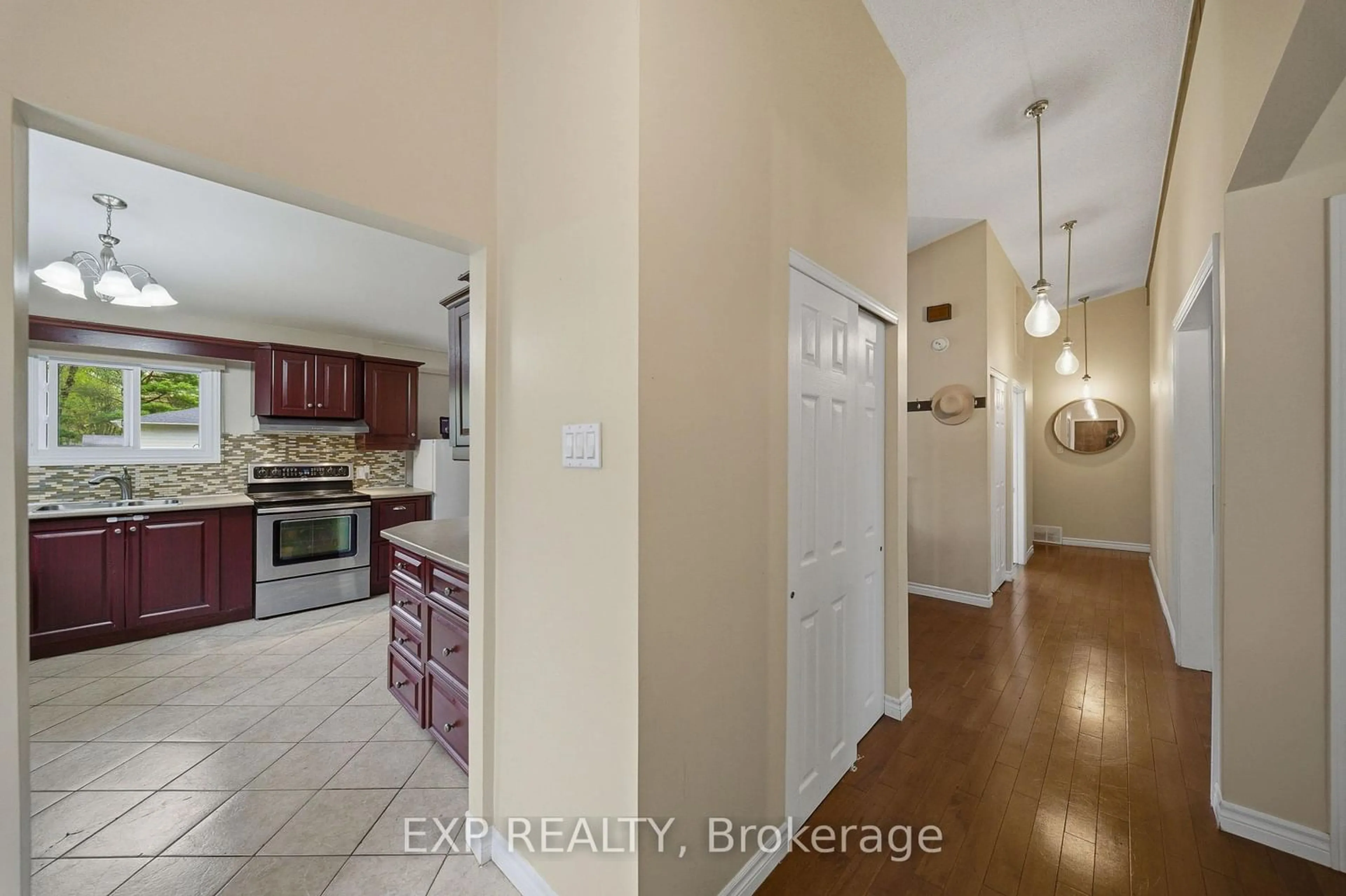 Unknown for 136 Resthaven Ave, Ottawa Ontario K0A 3M0