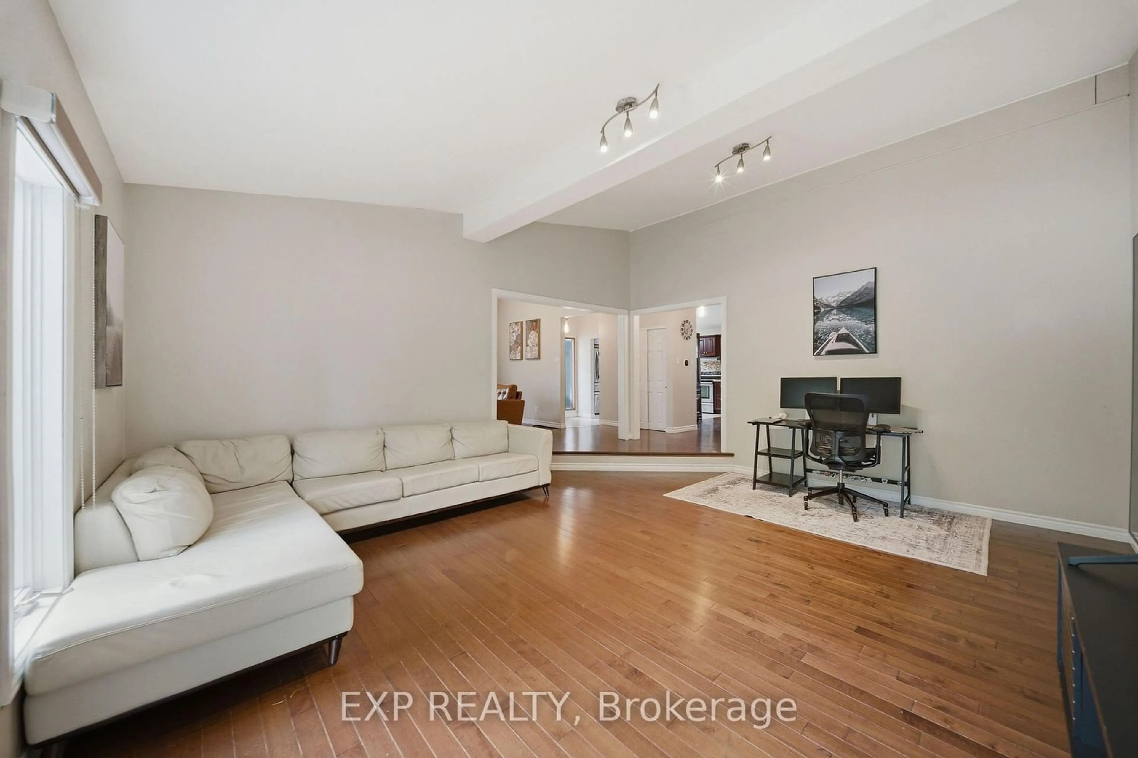 Living room with furniture, unknown for 136 Resthaven Ave, Ottawa Ontario K0A 3M0