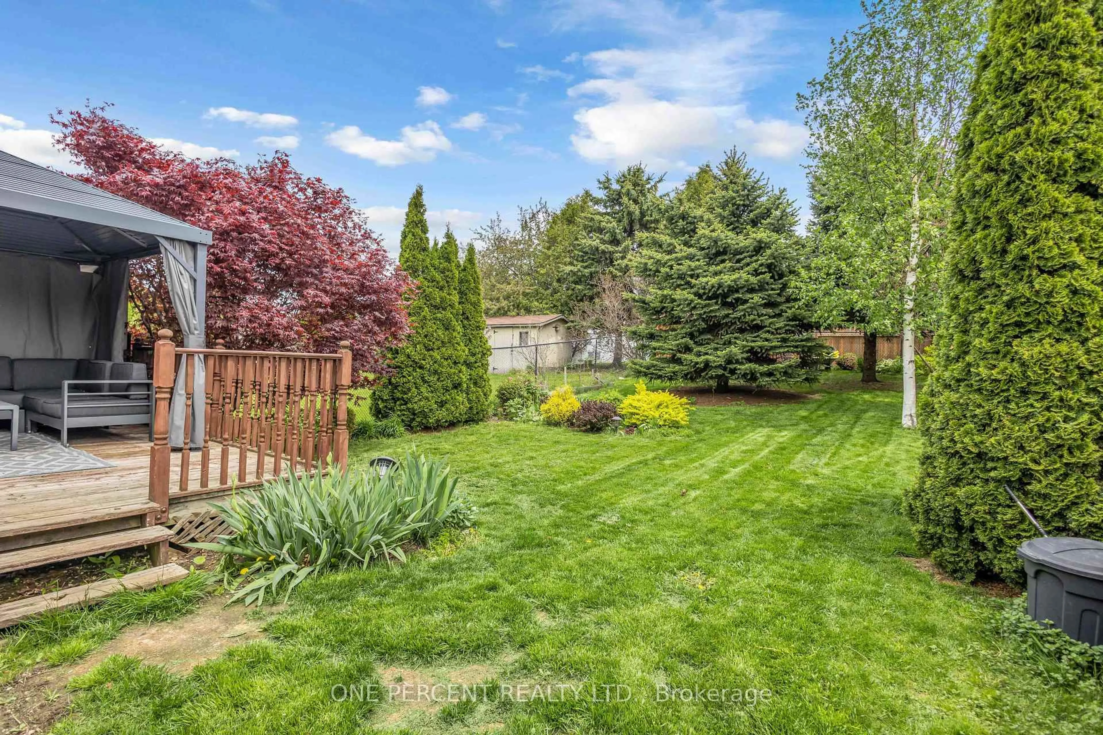 Patio, unknown for 66 Hanlon Pl, Brant Ontario N3L 4C2