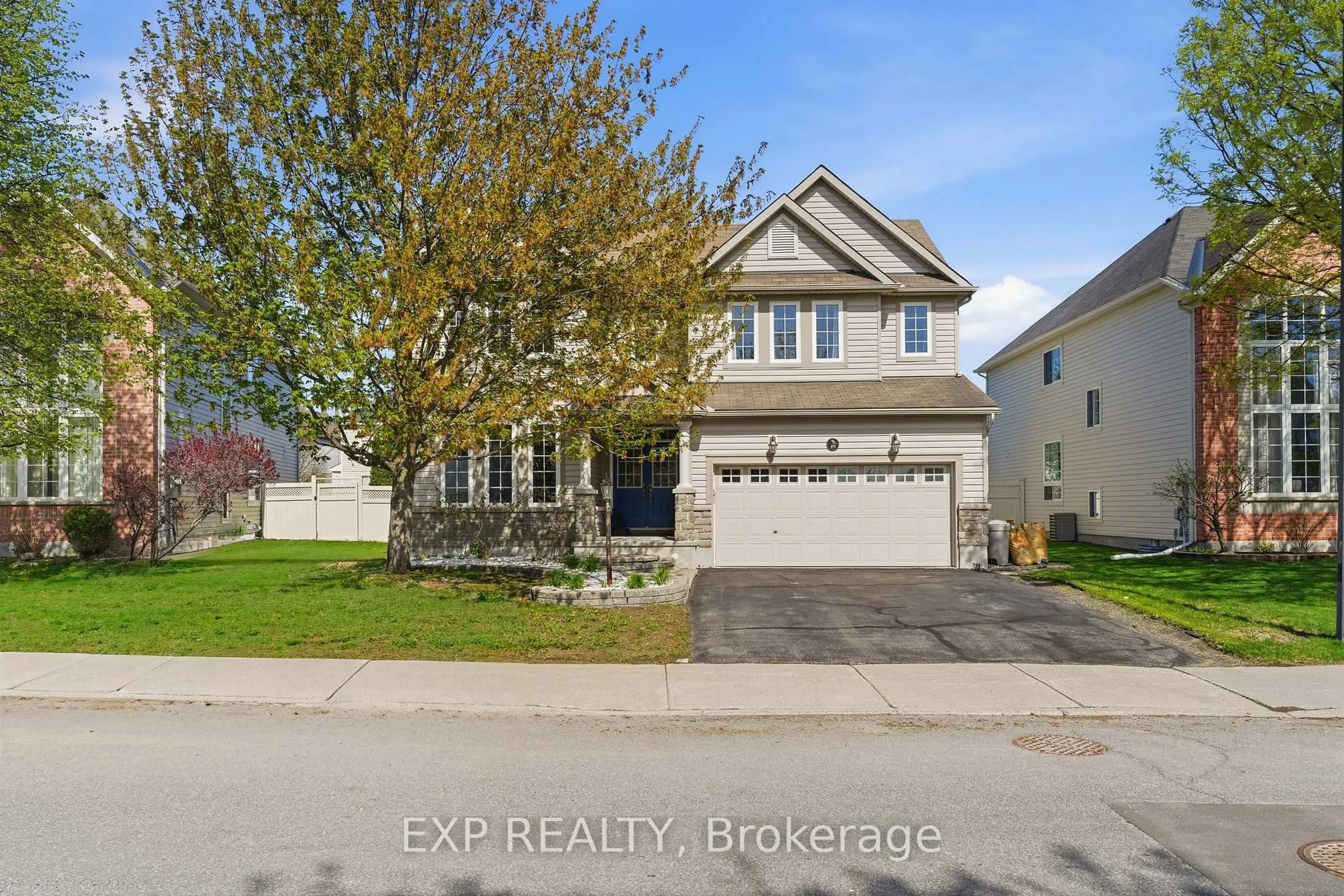 A pic from outside/outdoor area/front of a property/back of a property/a pic from drone, street for 49 Pondhollow Way, Ottawa Ontario K2J 5E4