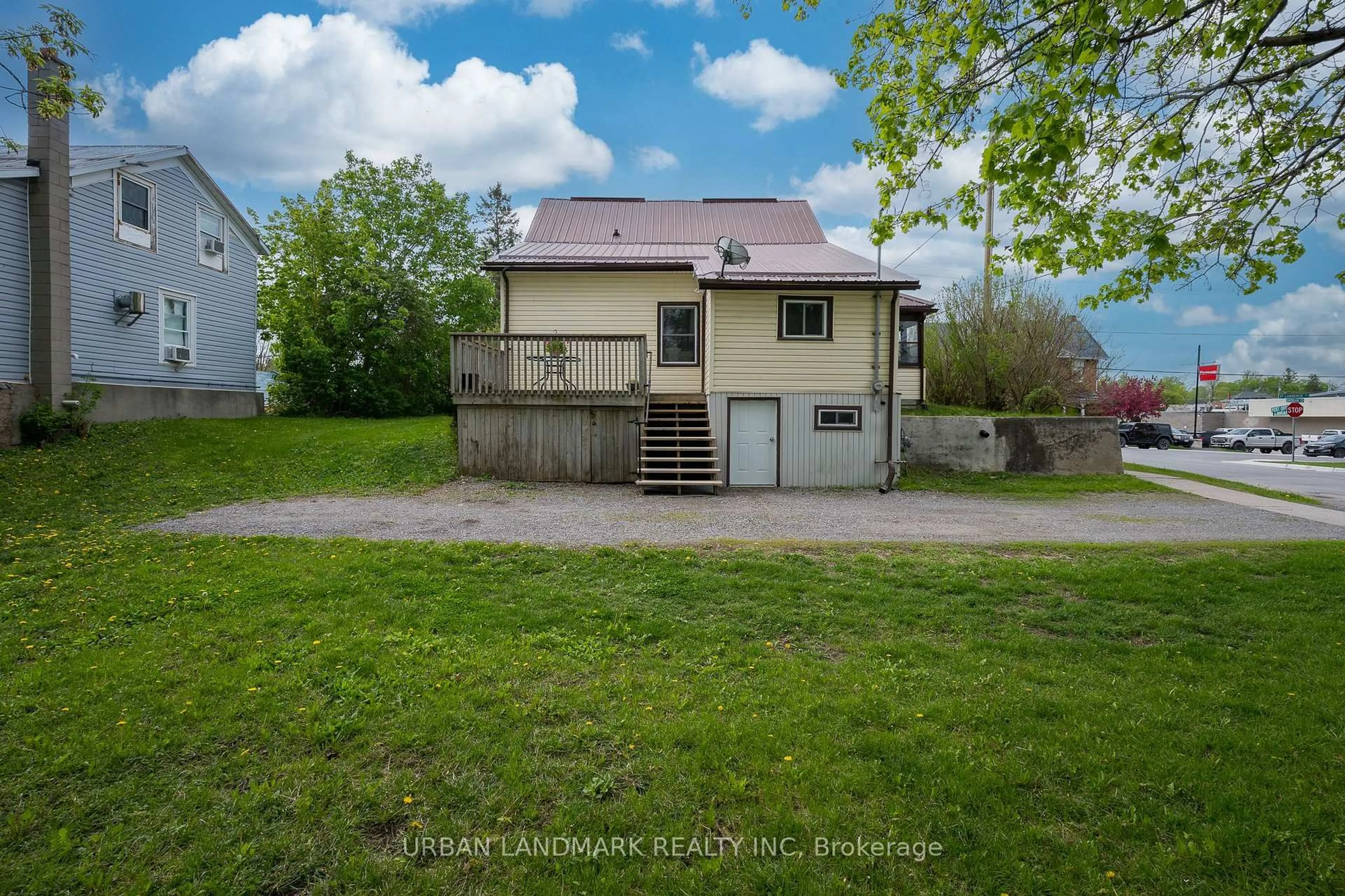 A pic from outside/outdoor area/front of a property/back of a property/a pic from drone, unknown for 106 St Lawrence St, Madoc Ontario K0K 2K0