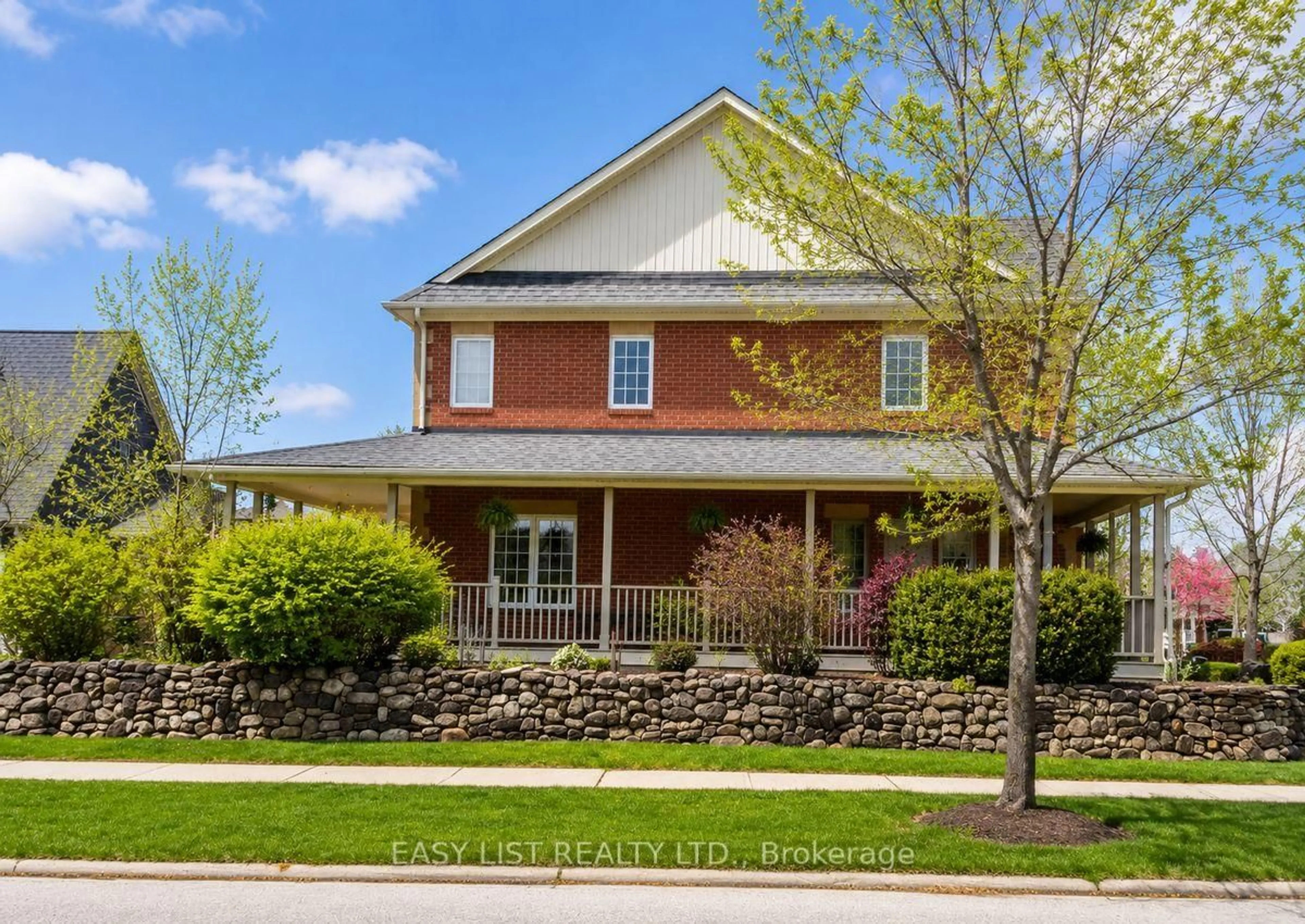 Home with brick exterior material, street for 111 Parkview Lane, Guelph/Eramosa Ontario N0B 2K0