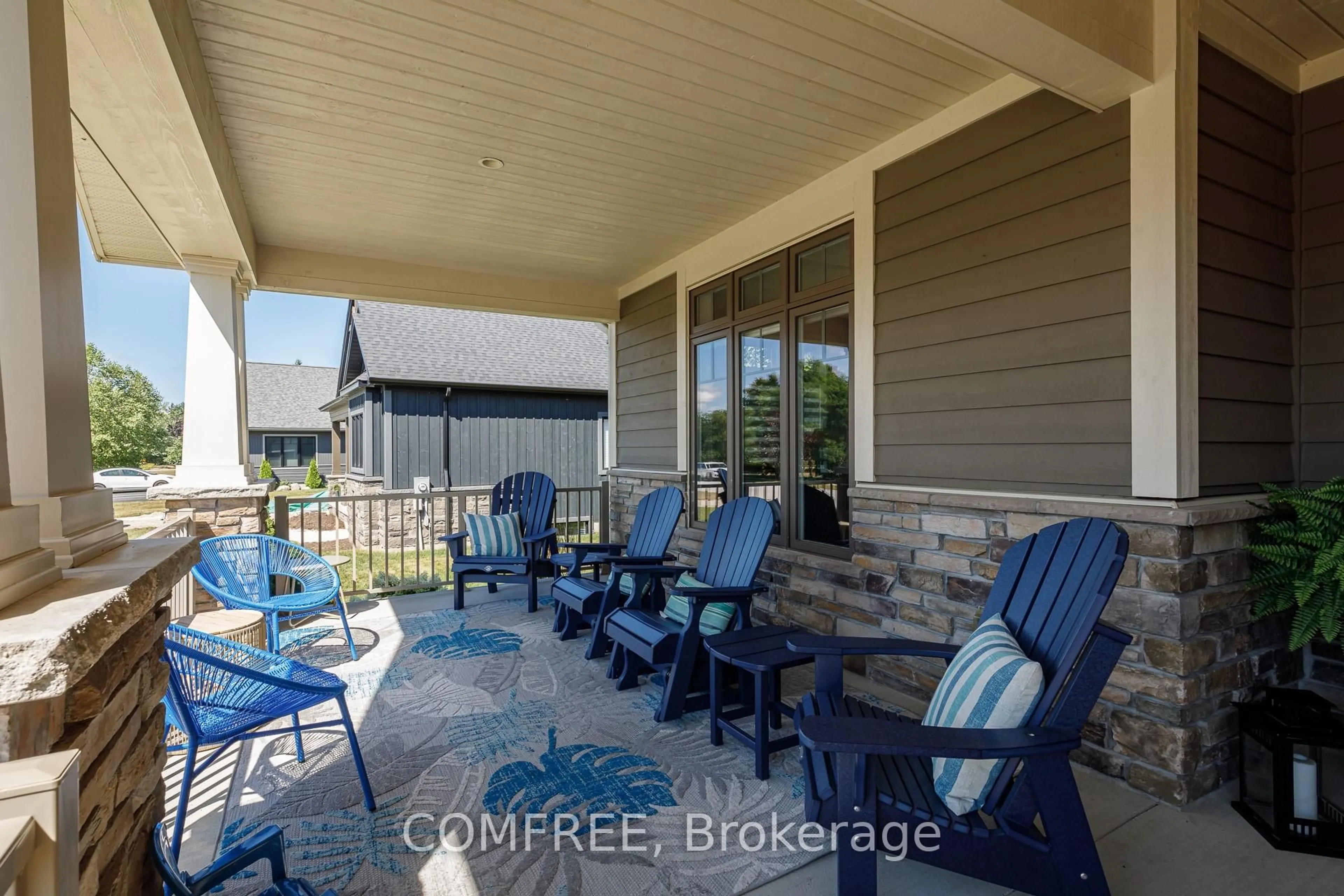 Patio, water/lake/river/ocean view for 106 High Bluff Lane, Blue Mountains Ontario N0H 2P0