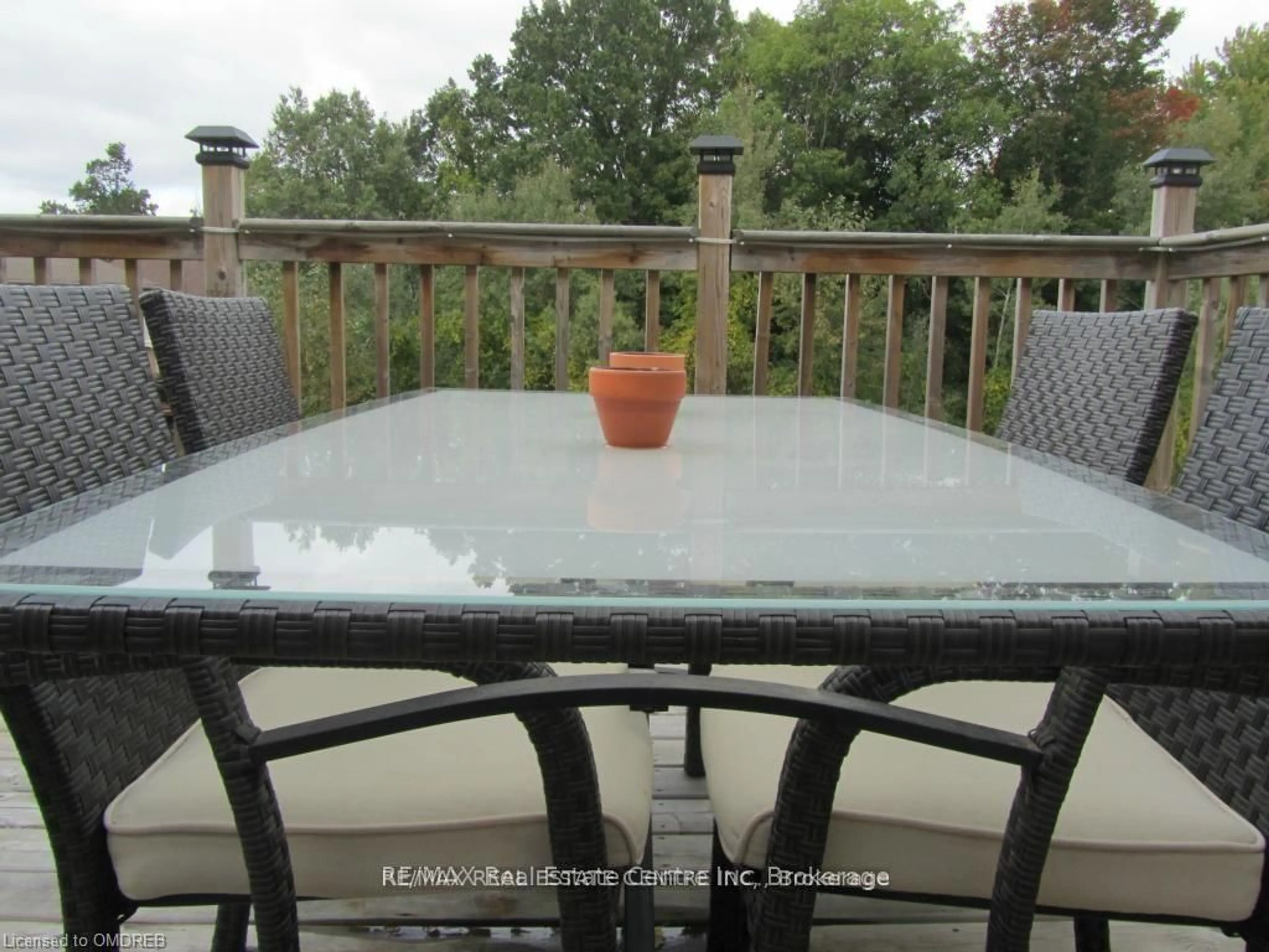 Patio, water/lake/river/ocean view for 292 Briarmeadow Dr, Kitchener Ontario N2A 4L1
