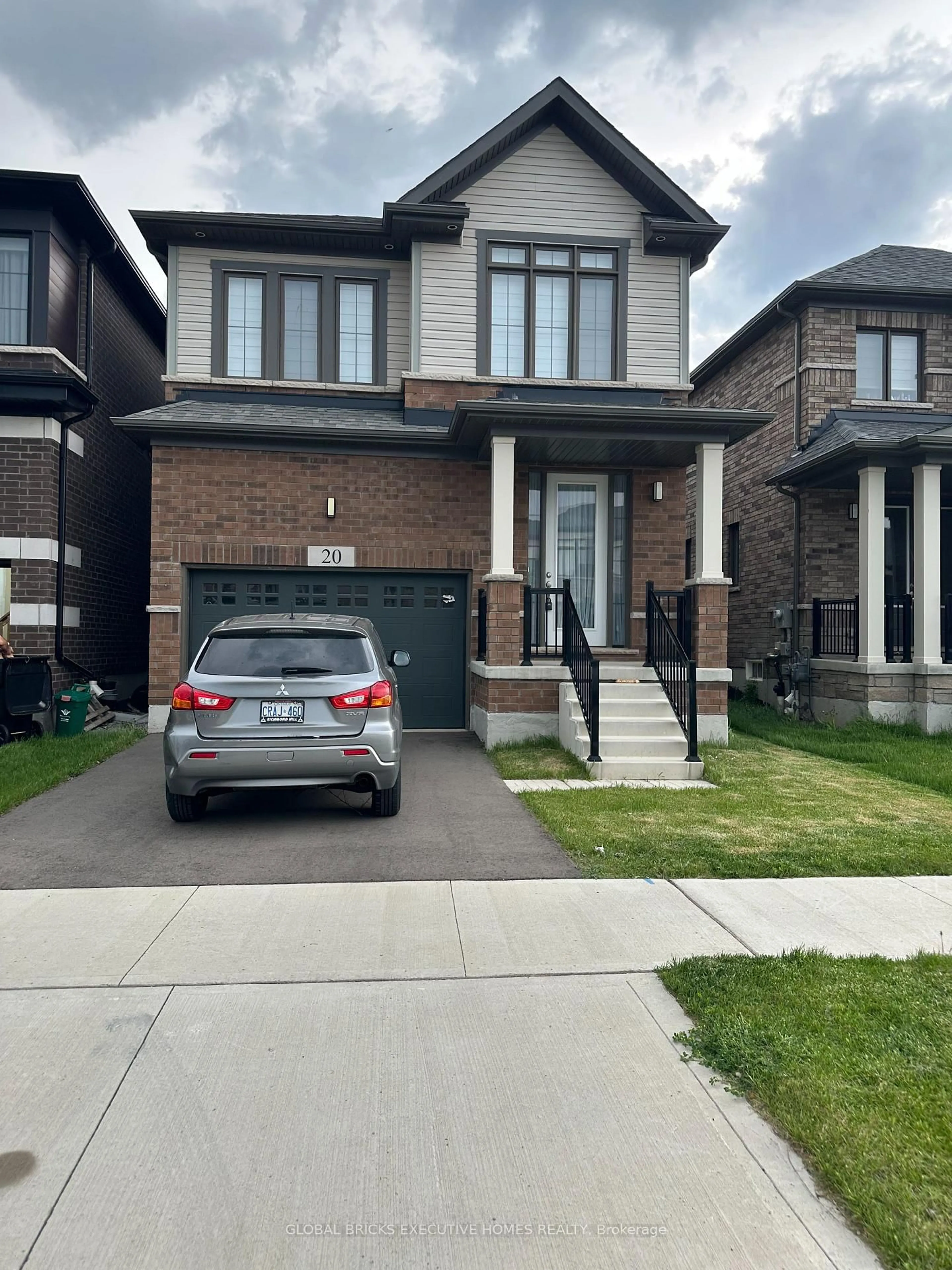 Home with brick exterior material, street for 20 Blacklock St, Cambridge Ontario N1S 0E2