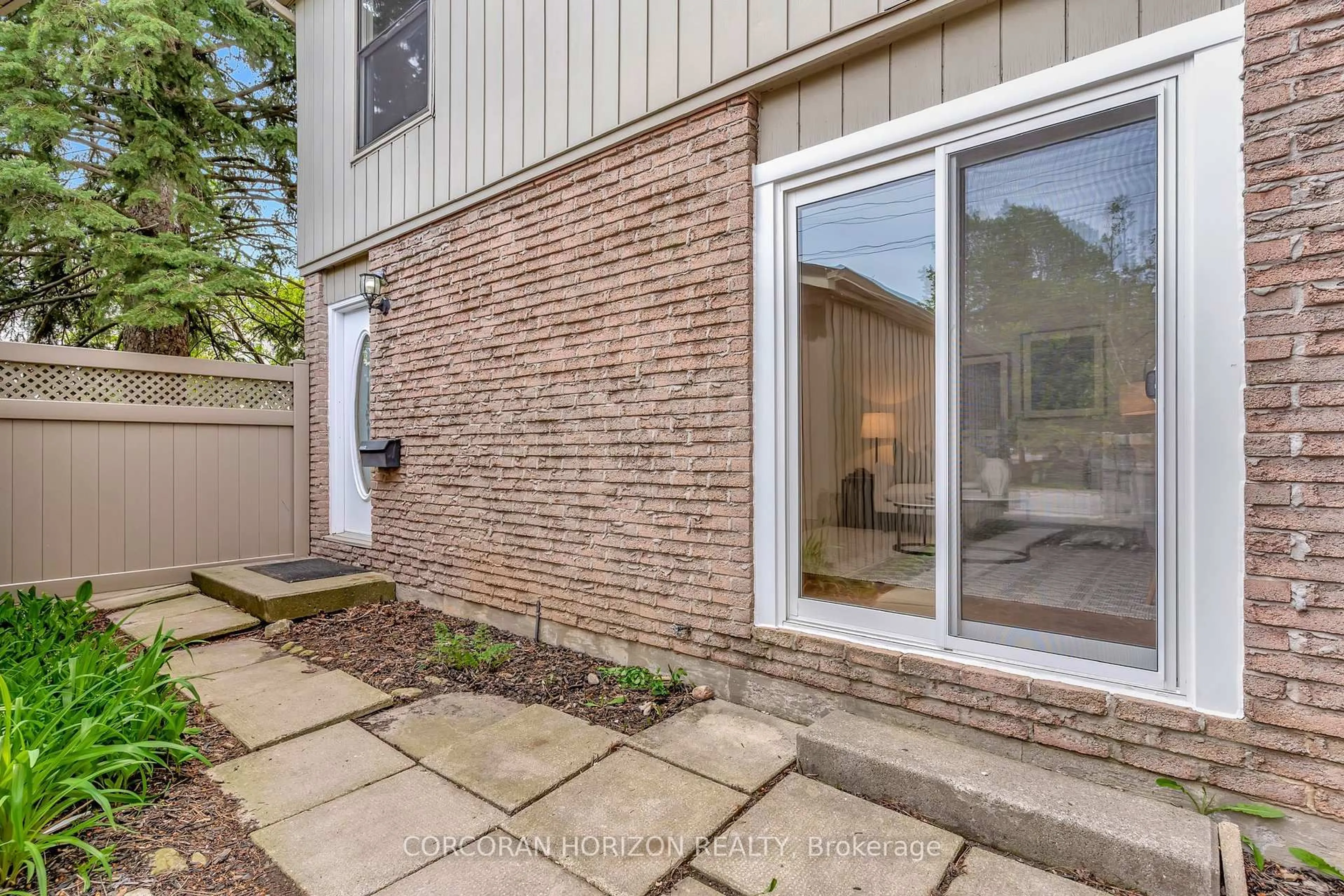 Unknown for 175 Janefield Ave, Guelph Ontario N1G 2L4