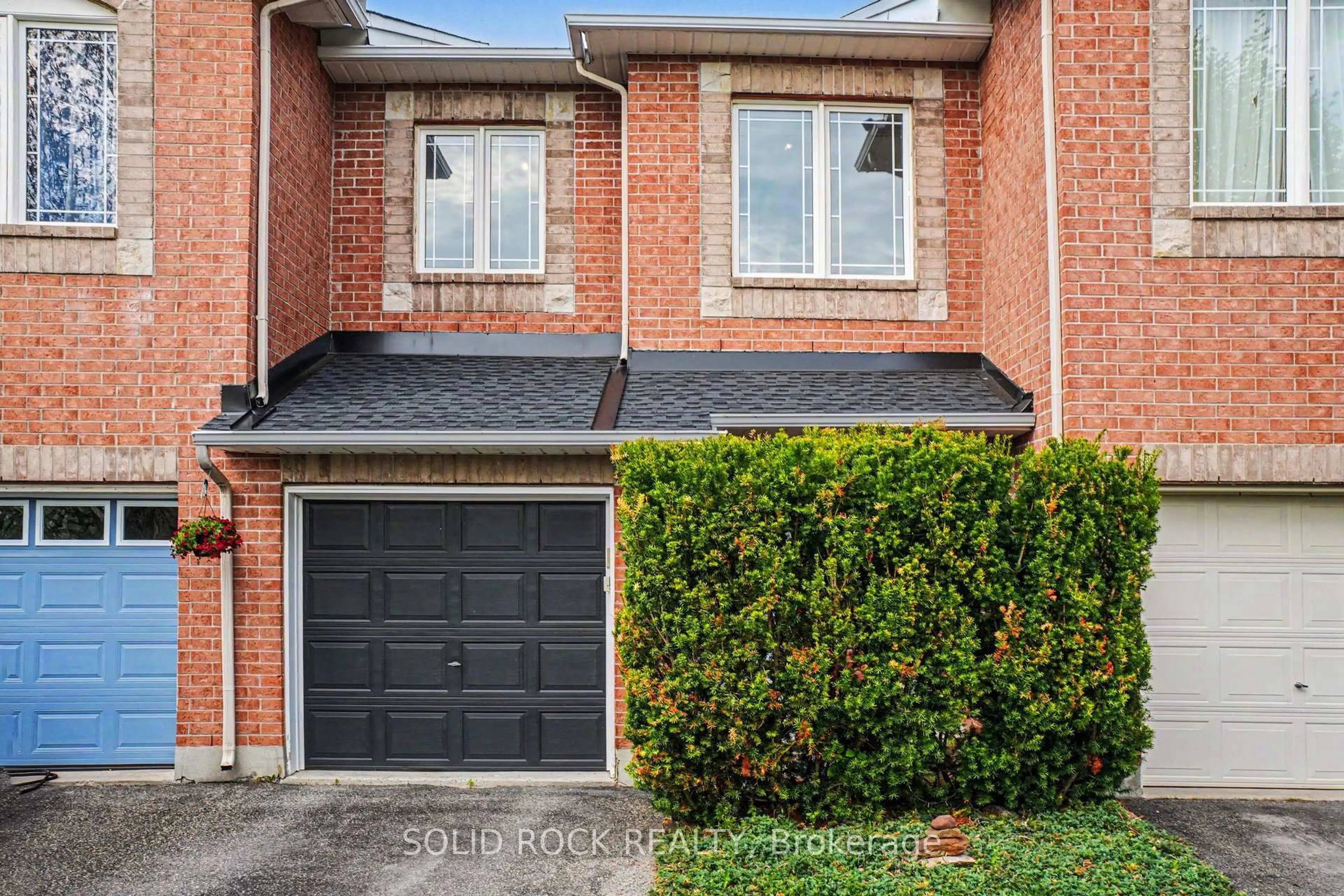 Home with brick exterior material, street for 2064 Dunollie Cres, Ottawa Ontario K2W 1H6