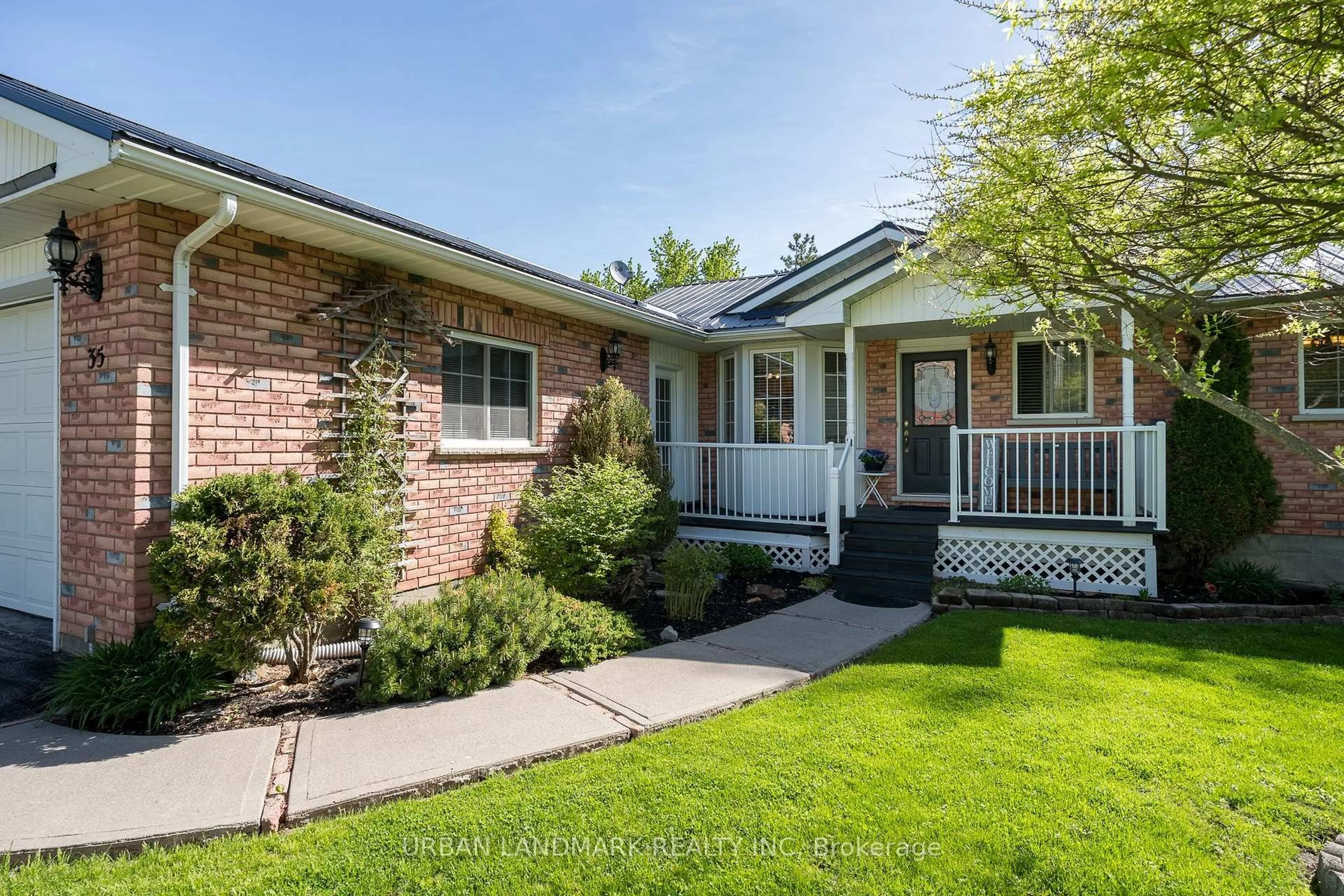 Home with brick exterior material, street for 35 Nelson St, Madoc Ontario K0K 2K0