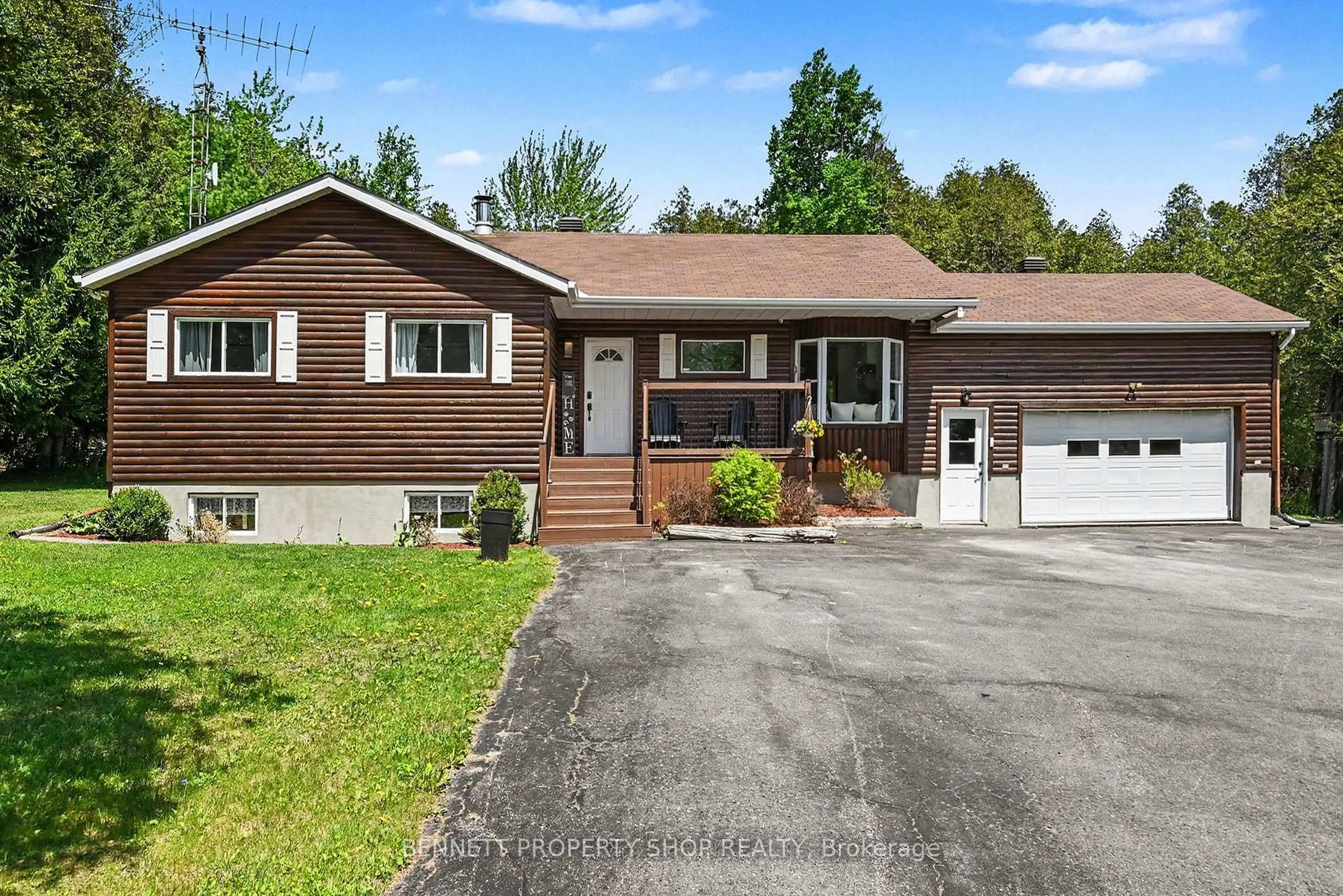 Home with vinyl exterior material, street for 3260 Dornie Rd, North Glengarry Ontario K0C 1A0