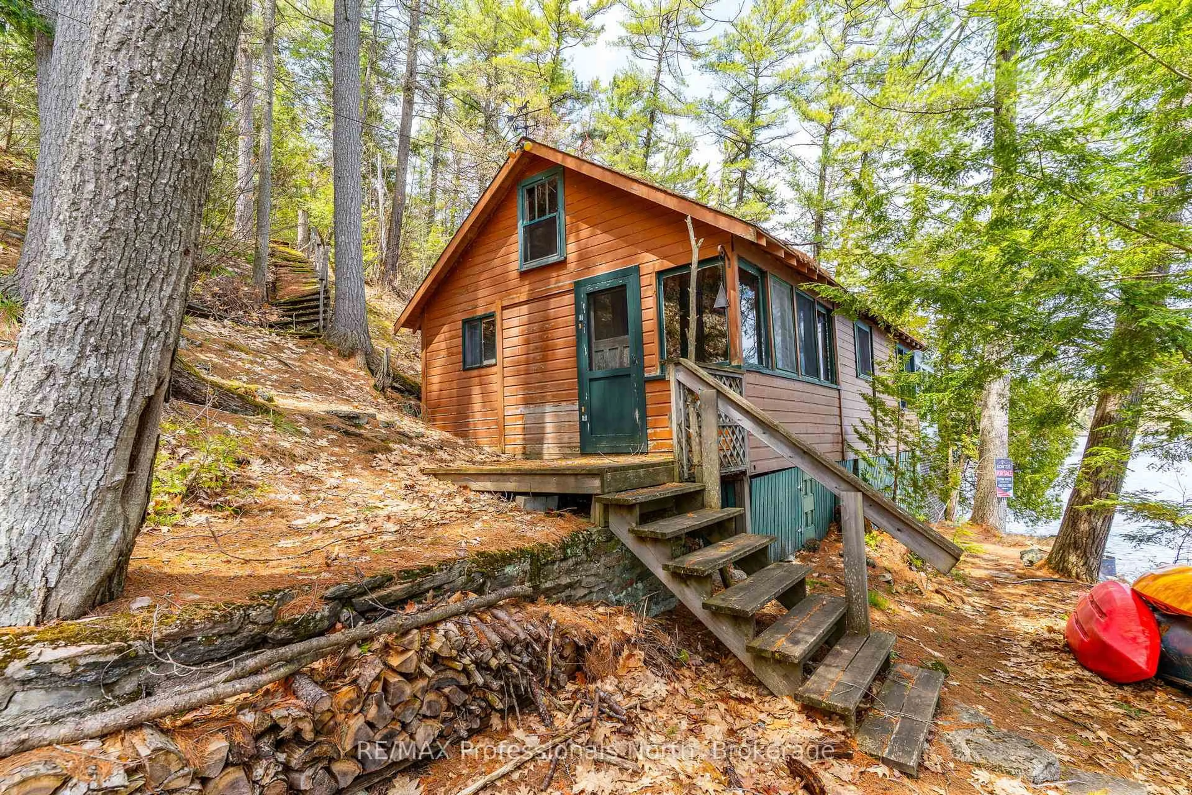 Shed for 10145 Little Hawk West Sho, Algonquin Highlands Ontario K0M 1S0