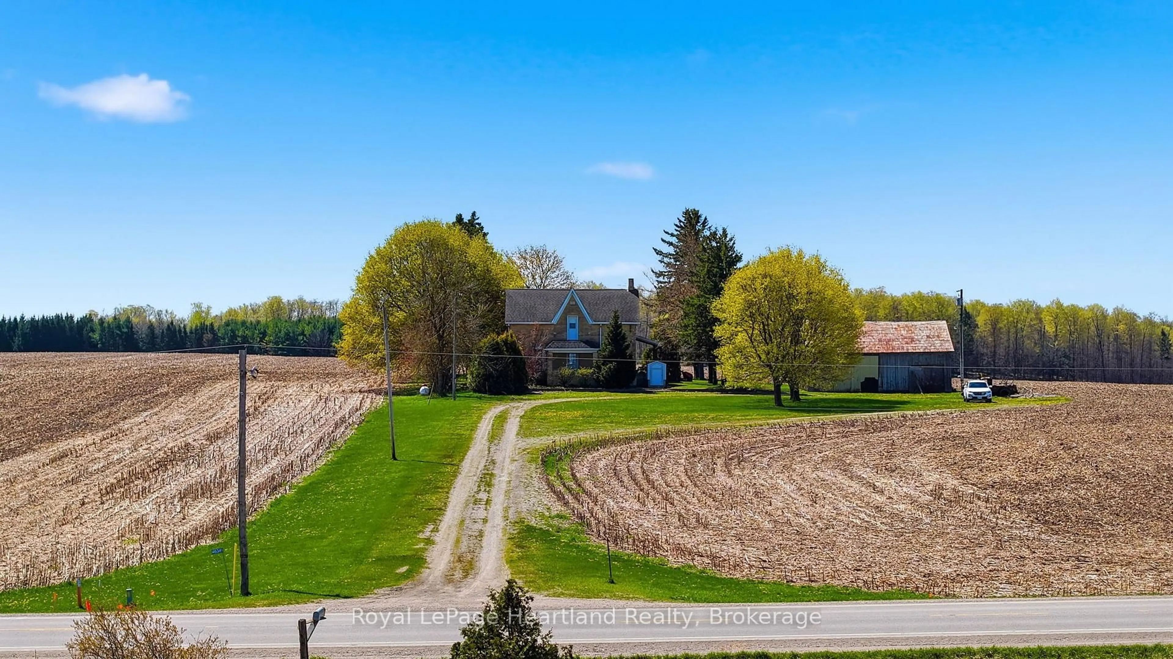 A pic from outside/outdoor area/front of a property/back of a property/a pic from drone, unknown for 46341 Fordwich Line, Howick Ontario N0G 1M0