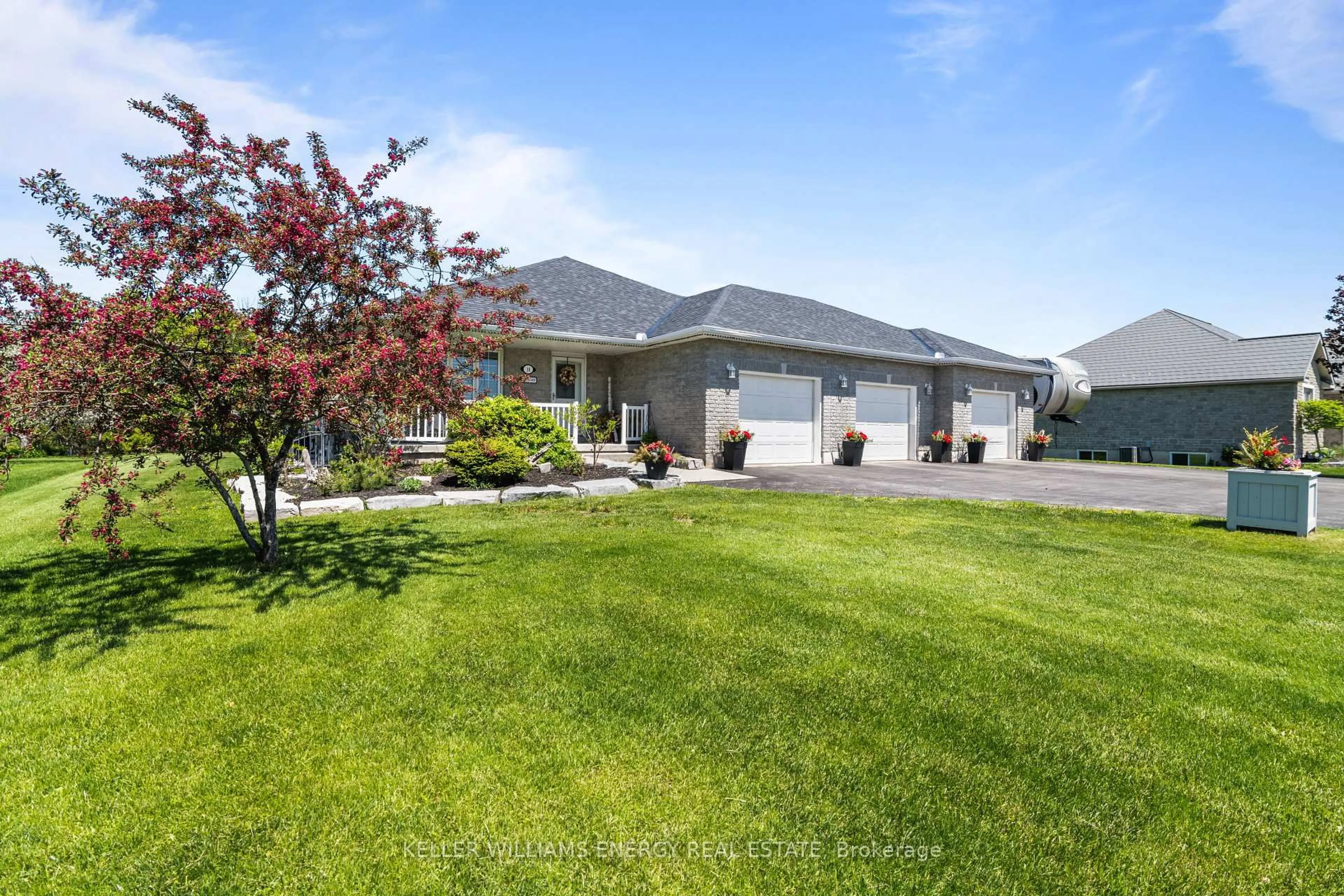 A pic from outside/outdoor area/front of a property/back of a property/a pic from drone, unknown for 18 Applewood Dr, Trent Hills Ontario K0L 1L0