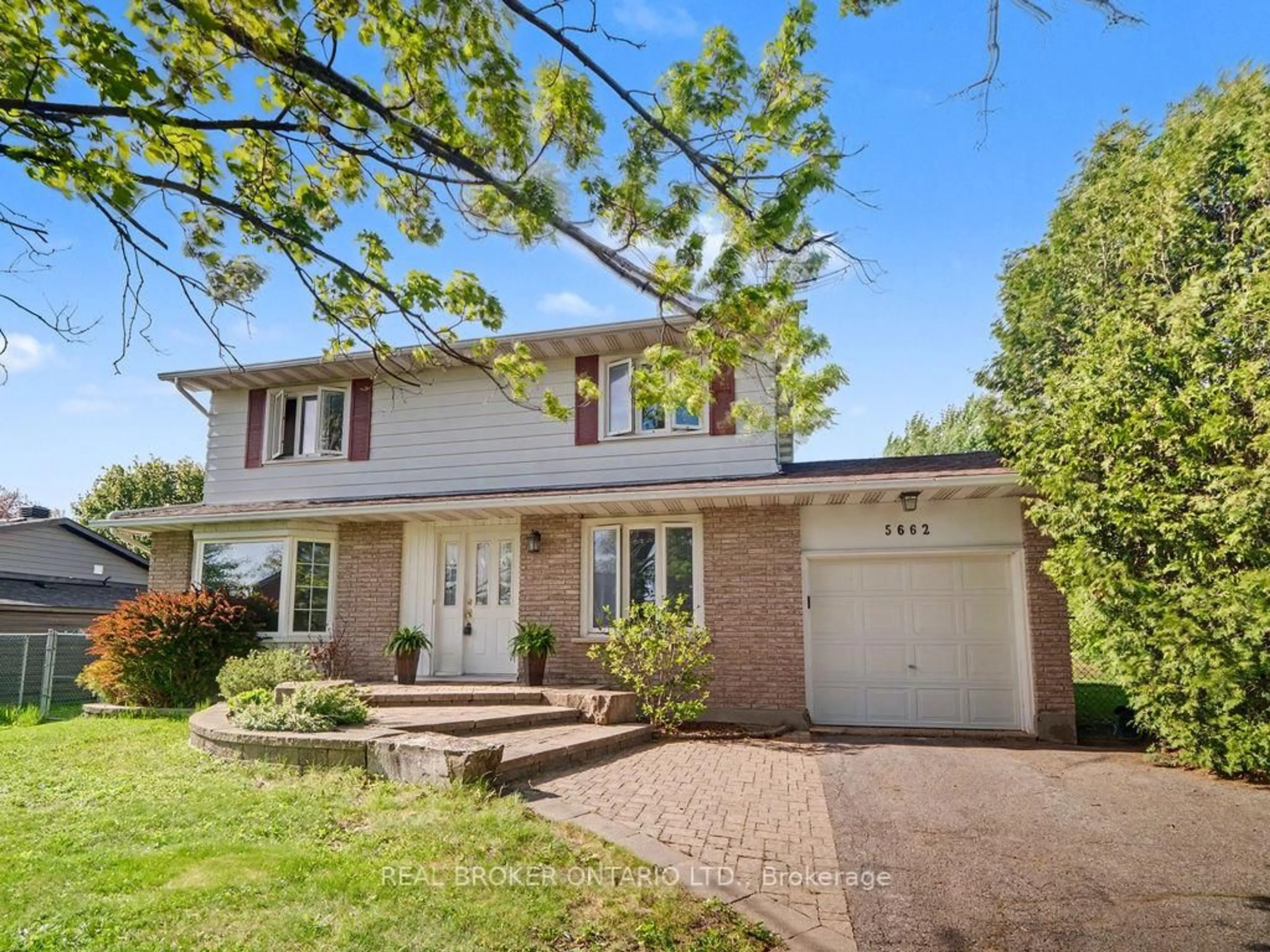 Home with brick exterior material, street for 5662 South Island Park Dr, Ottawa Ontario K4M 1J3