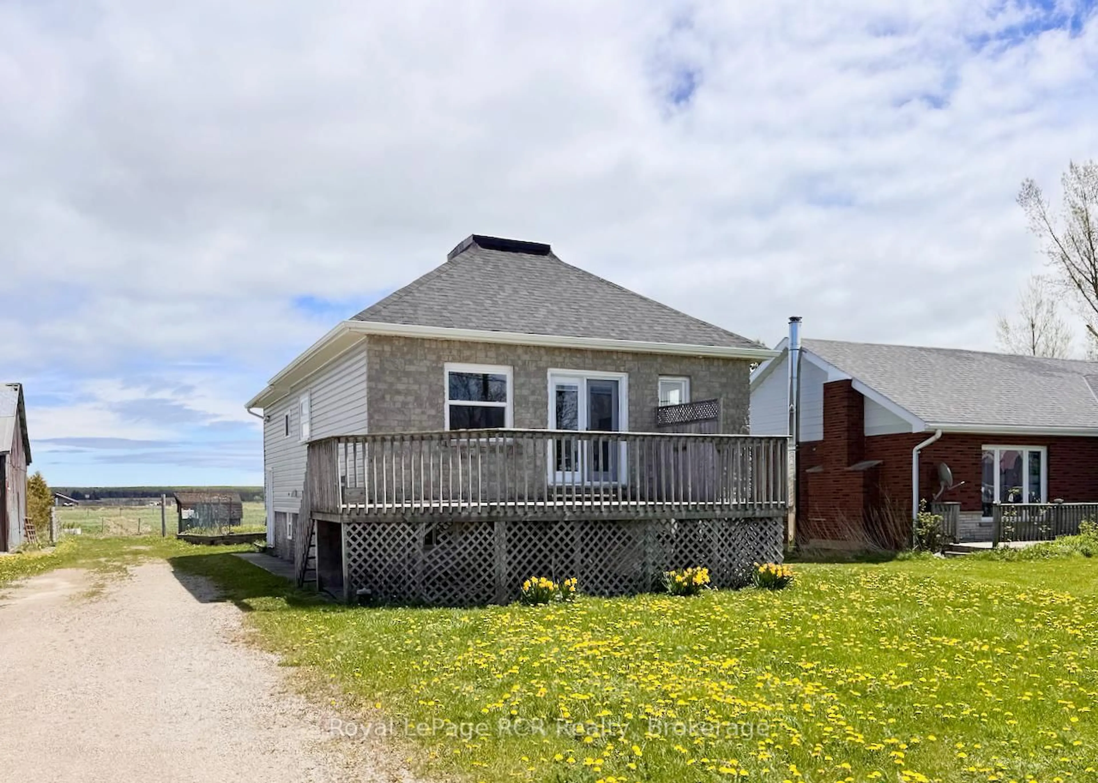 Unknown for 2854 6 Highway, Northern Bruce Peninsula Ontario N0H 1W0