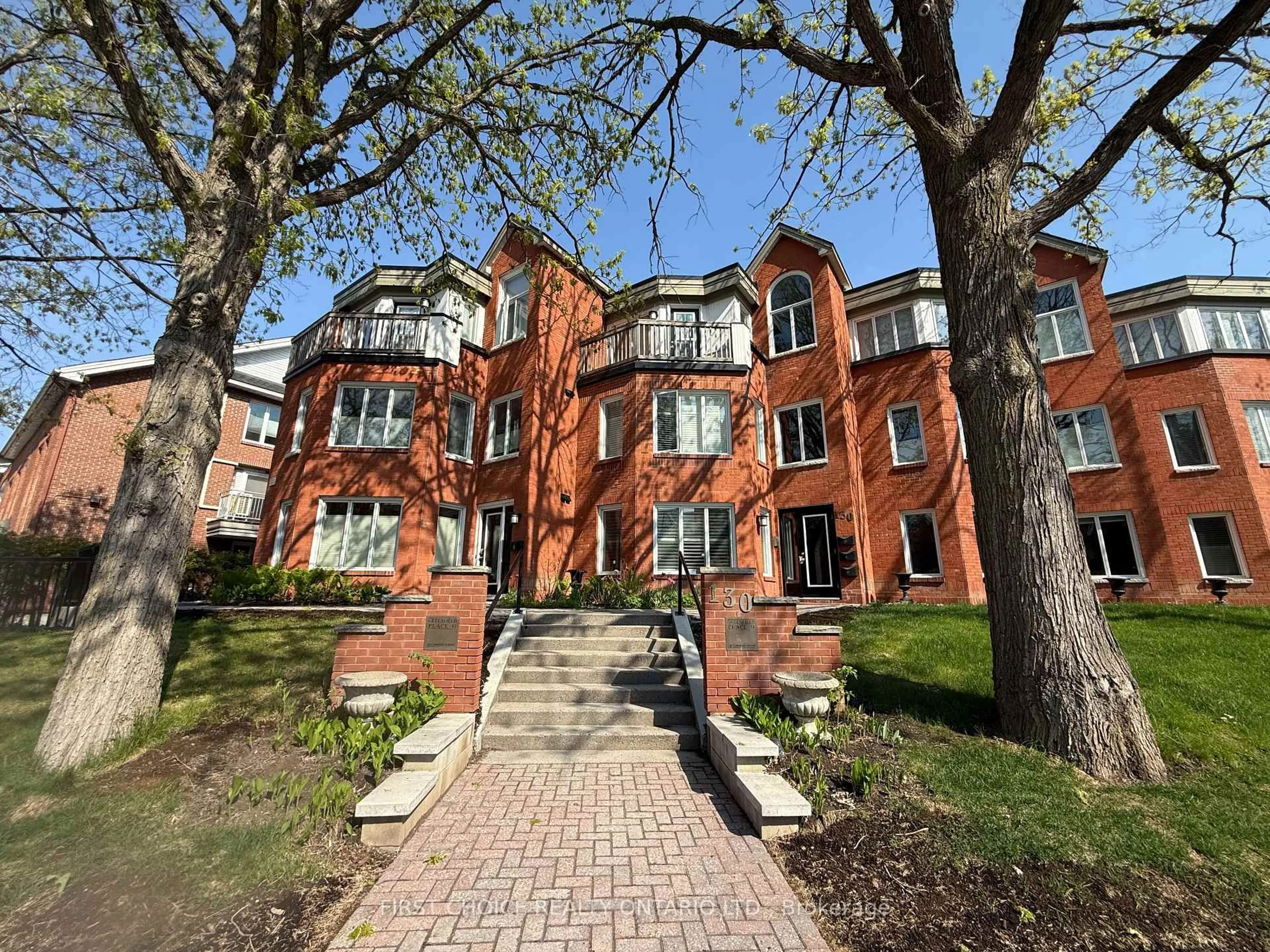 Unknown for 130 Greenfield Ave #C, Ottawa Ontario K1S 5L2