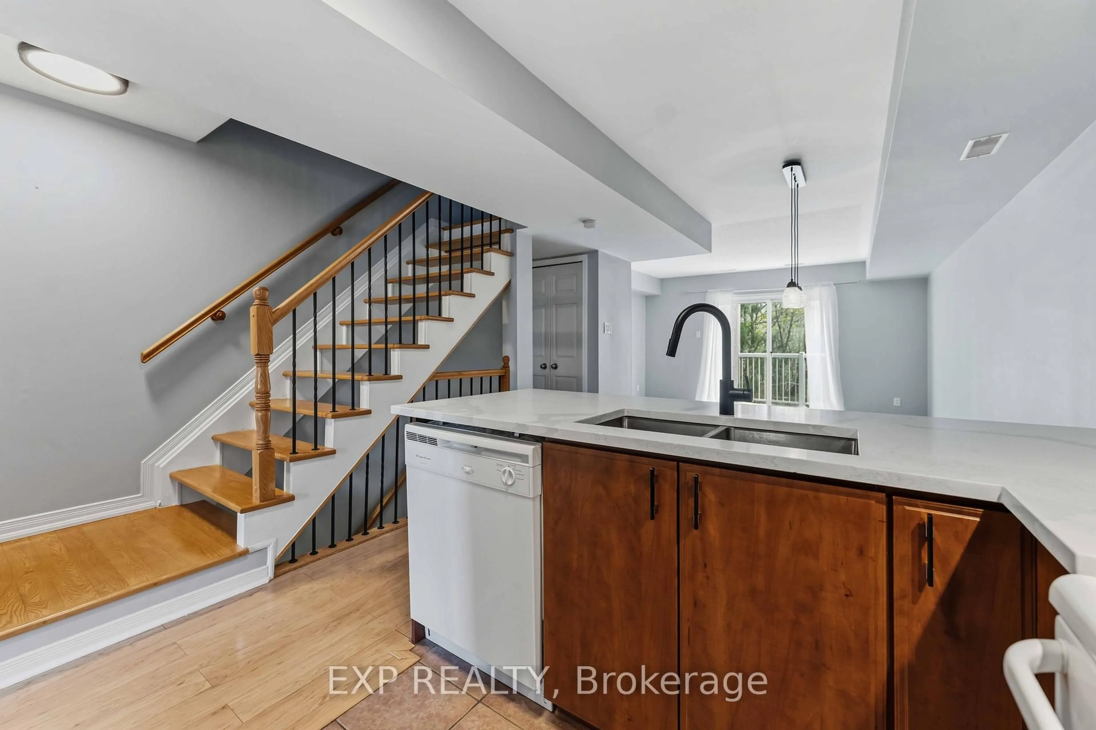 Open concept kitchen, unknown for 81 Strathaven Private, Ottawa Ontario K1J 1K7