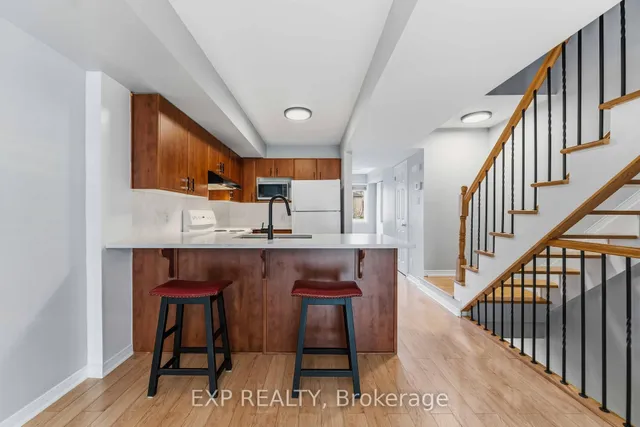 81 Strathaven Private, Ottawa 4