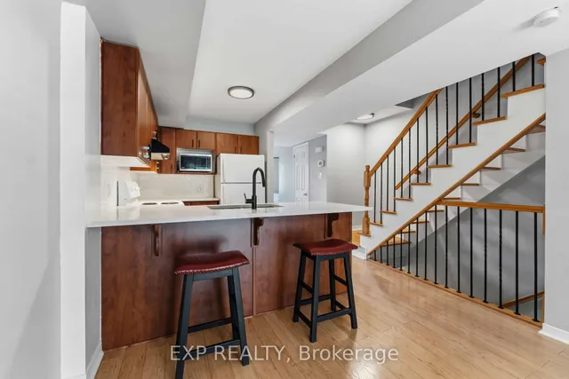 81 Strathaven Private, Ottawa 5