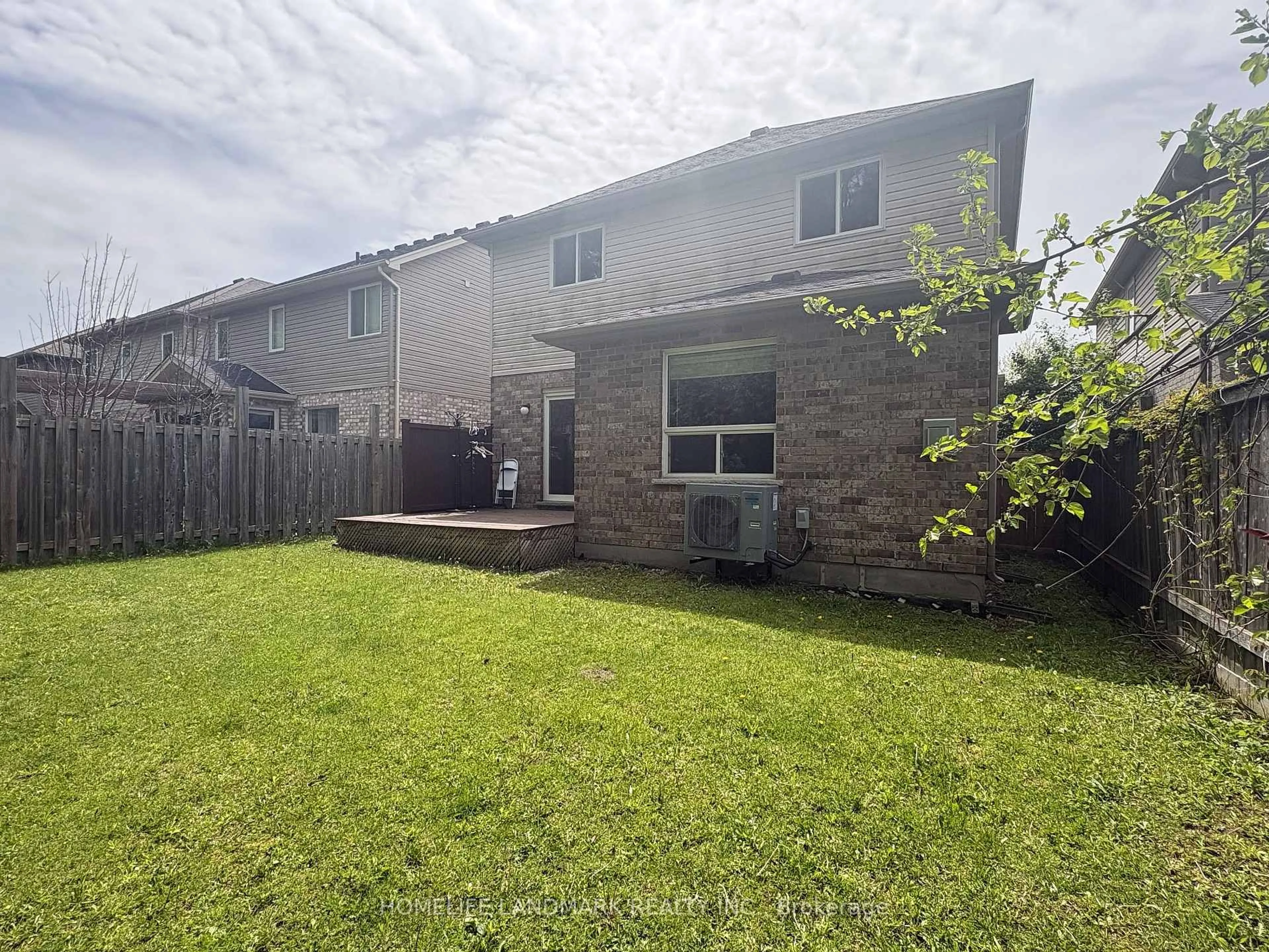 Unknown for 1166 Smither Rd, London North Ontario N6G 5R8