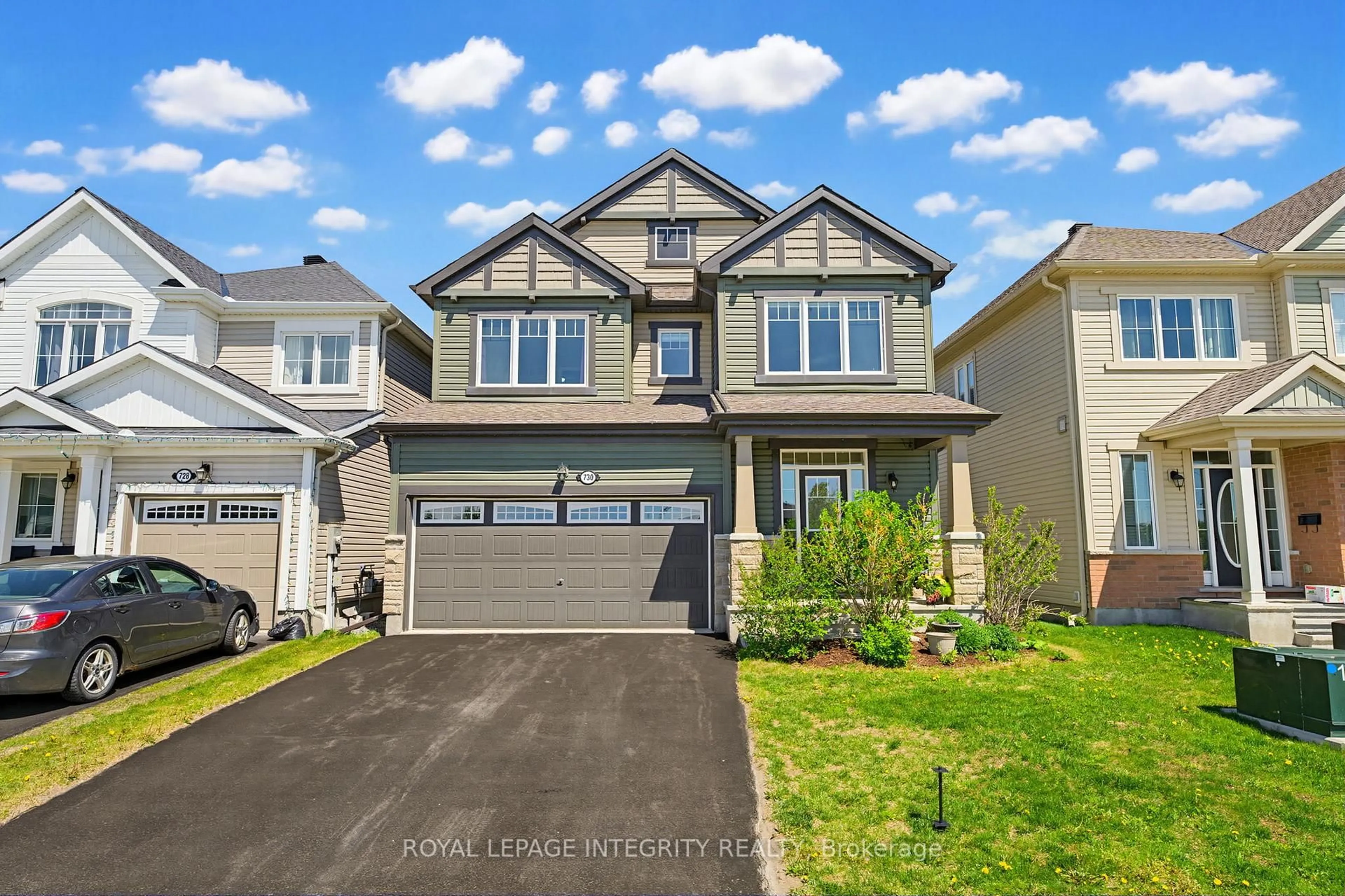 Home with vinyl exterior material, street for 730 Jerome Jodoin Dr, Ottawa Ontario K4A 1E1