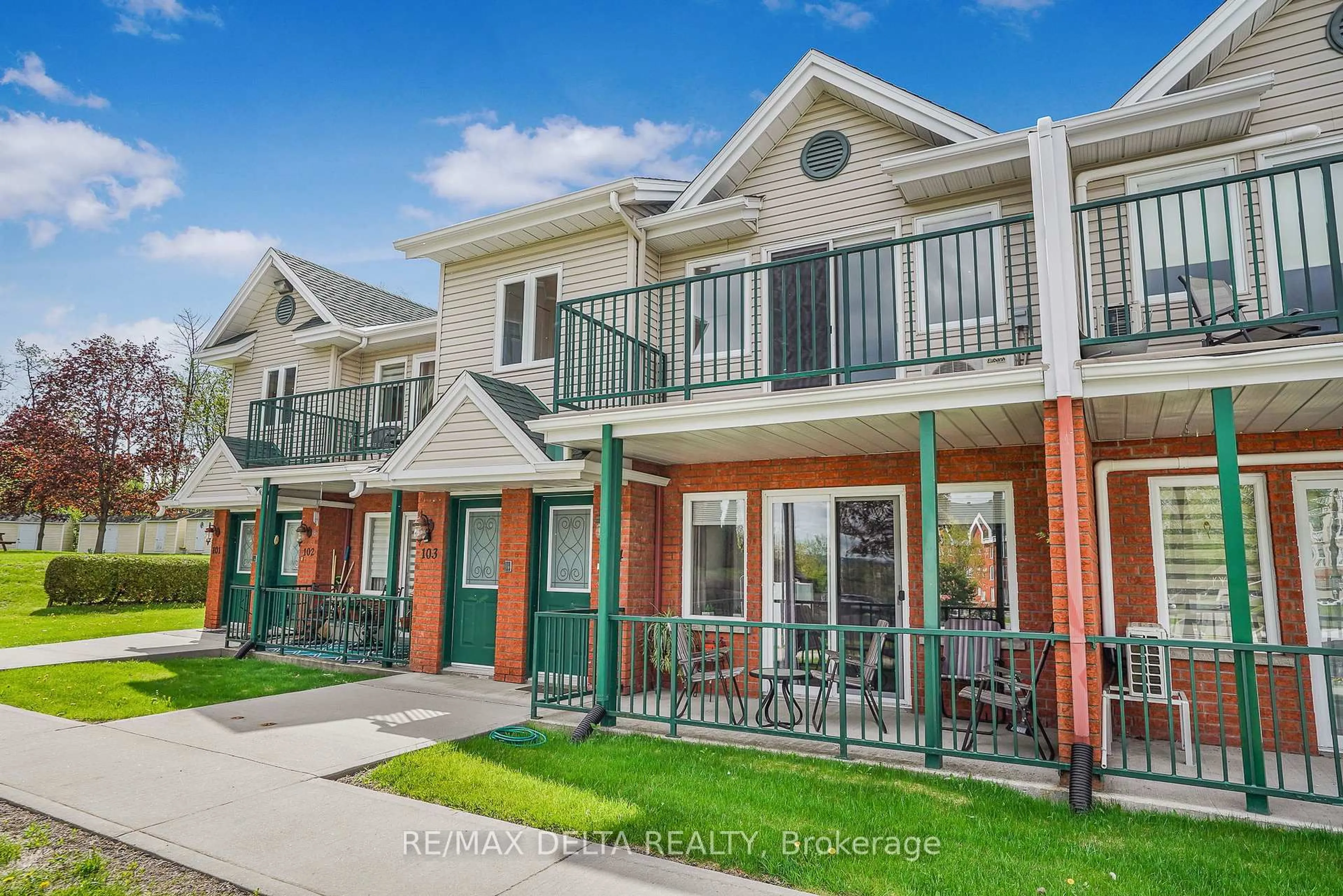 A pic from outside/outdoor area/front of a property/back of a property/a pic from drone, unknown for 1505 Clement St #103, Hawkesbury Ontario K6A 3V8