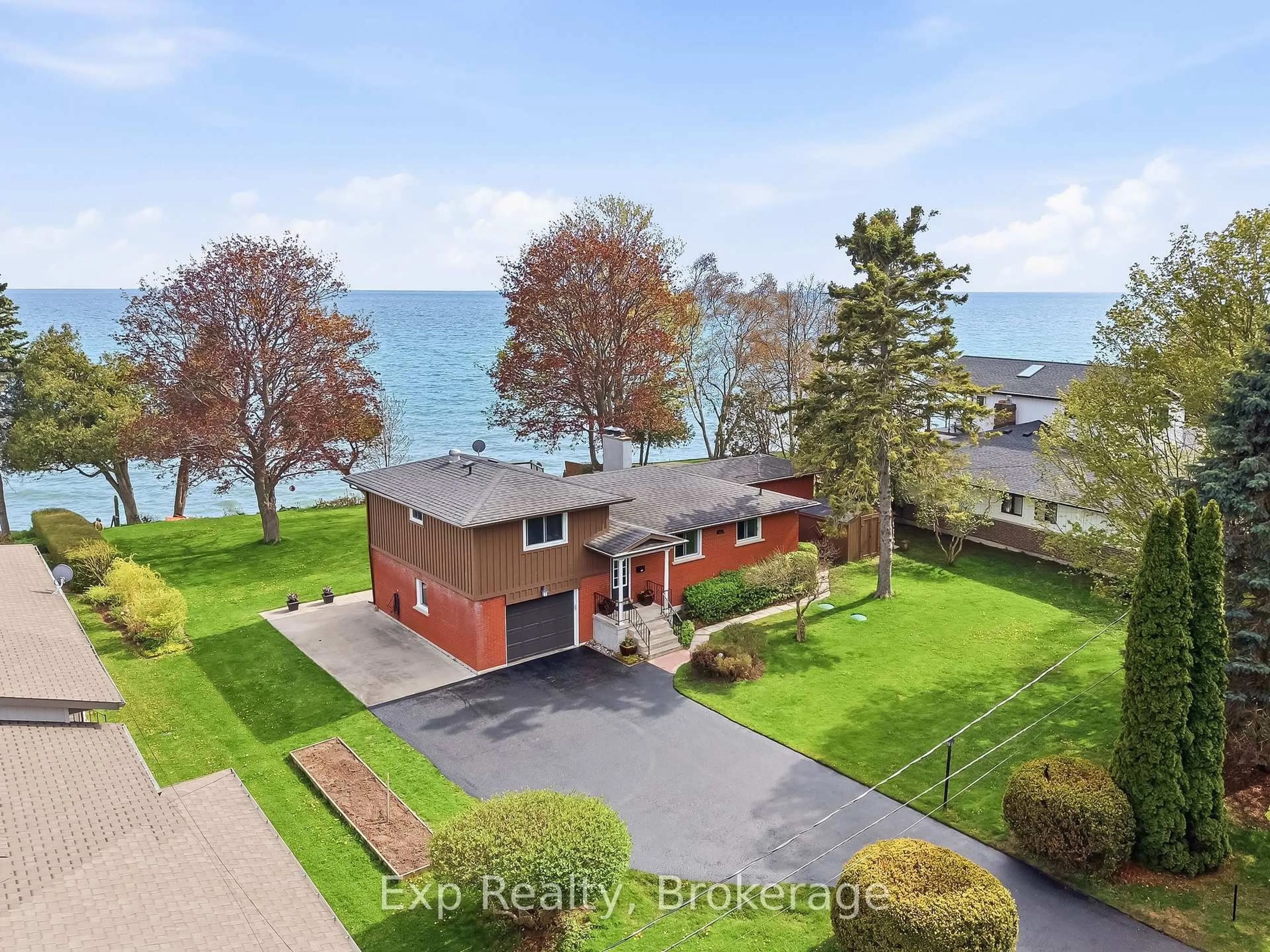 A pic from outside/outdoor area/front of a property/back of a property/a pic from drone, water/lake/river/ocean view for 10 Cedar Lea St, Cobourg Ontario K9A 2C6
