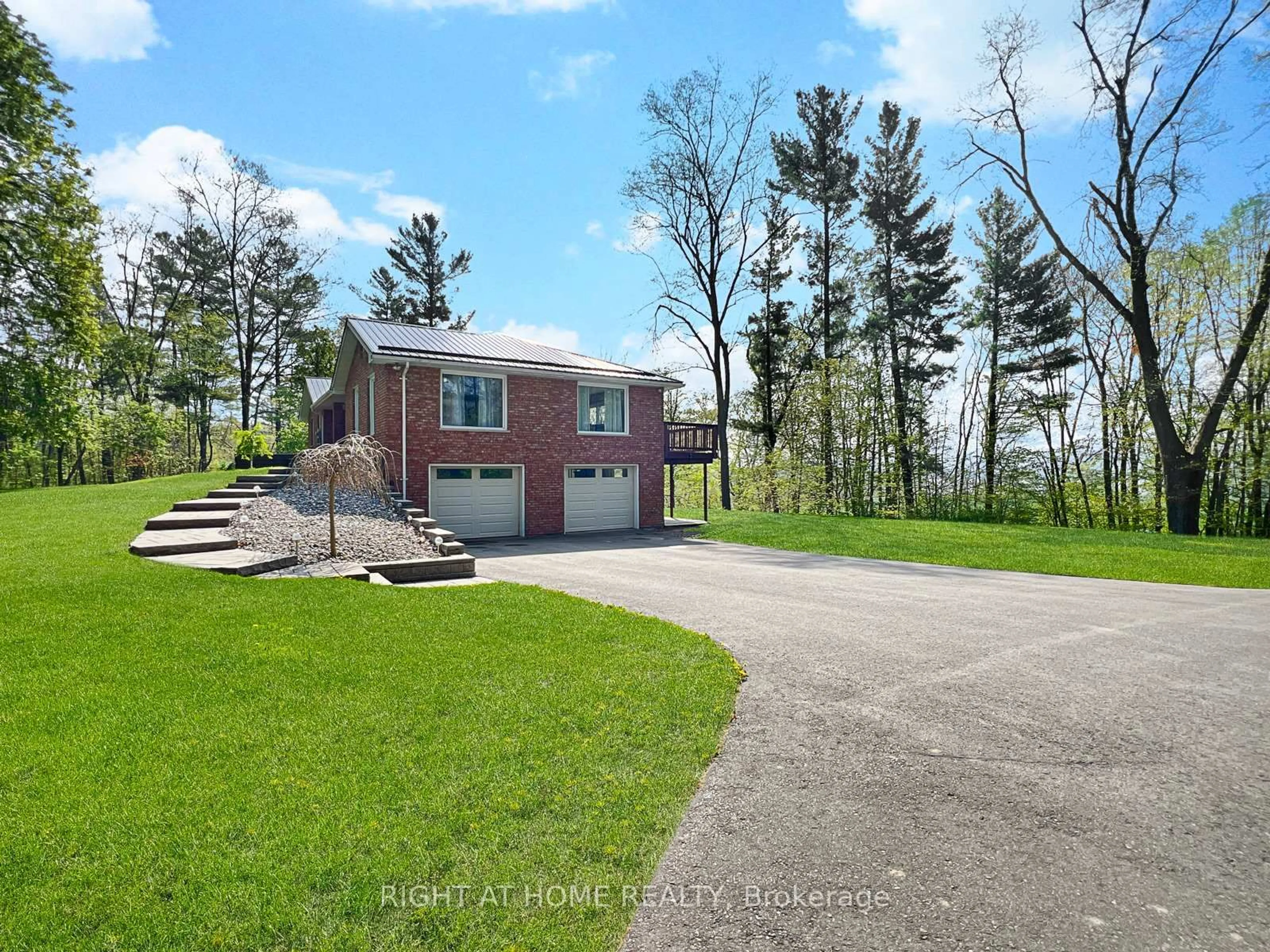 A pic from outside/outdoor area/front of a property/back of a property/a pic from drone, unknown for 919 Jamieson Rd, Quinte West Ontario K0K 3M0