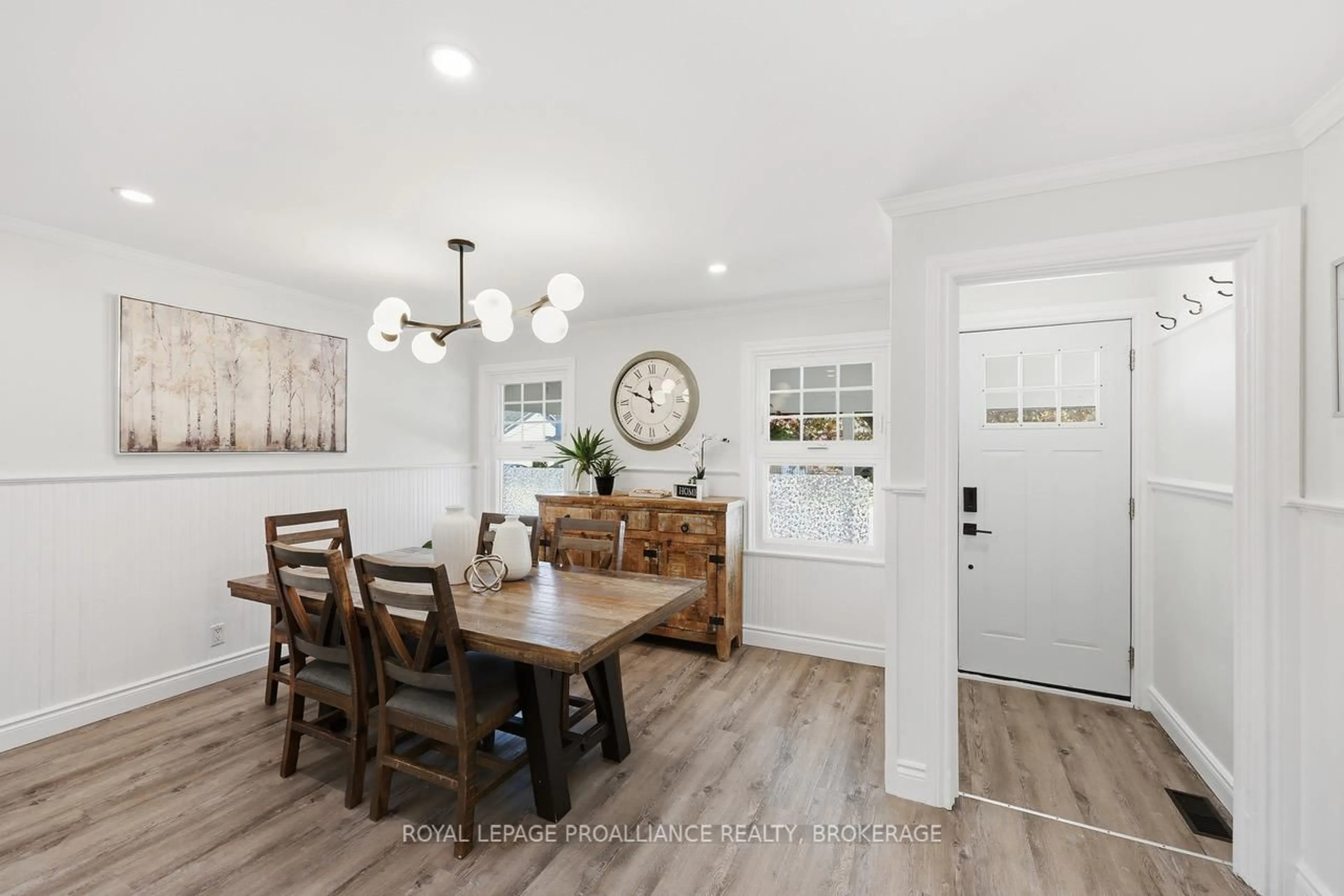 Dining room, unknown for 98 Carleton St, Kingston Ontario K7K 4G1