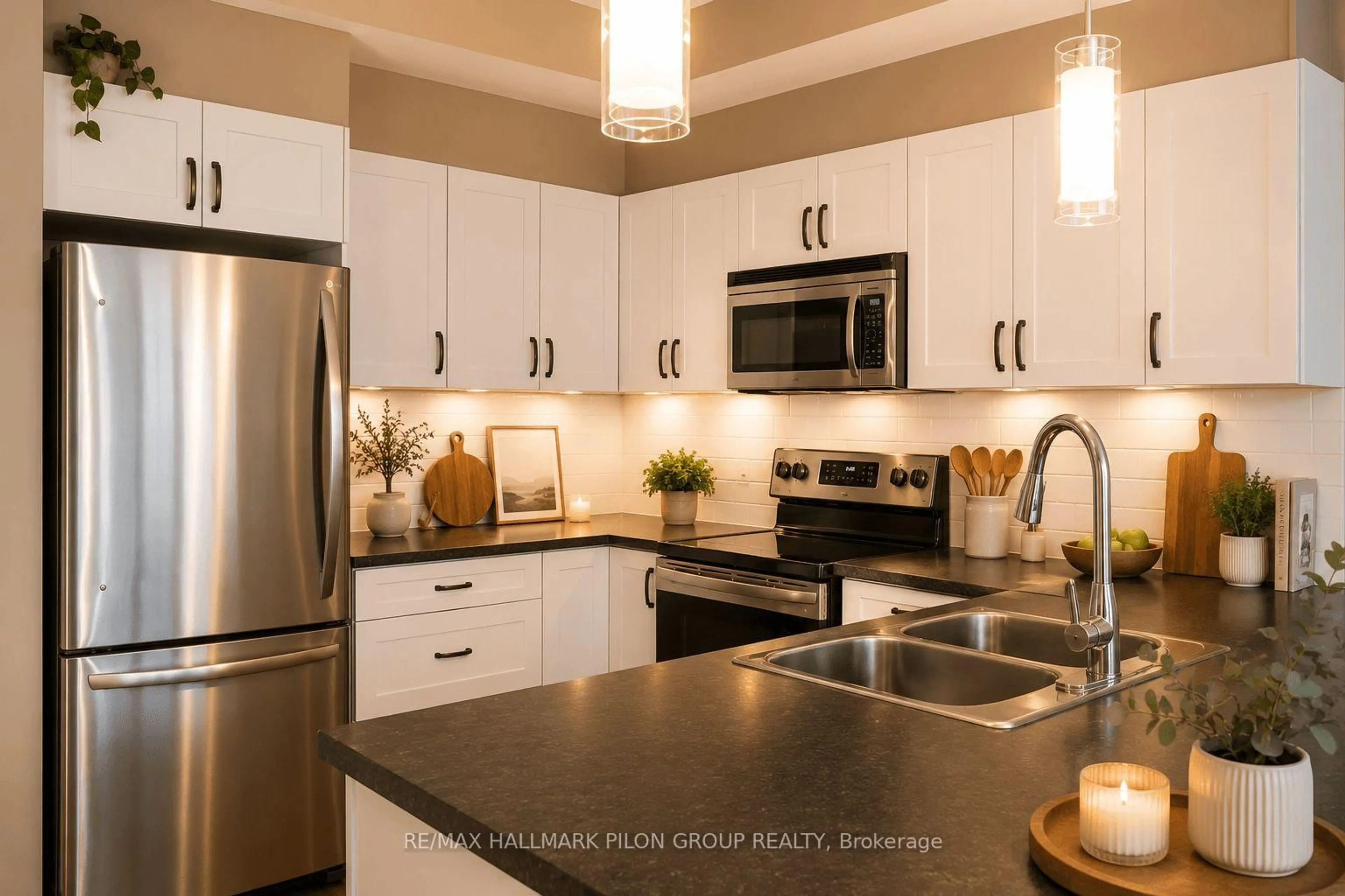 Contemporary kitchen, unknown for 230 Titanium Private #403, Ottawa Ontario K1C 0C1
