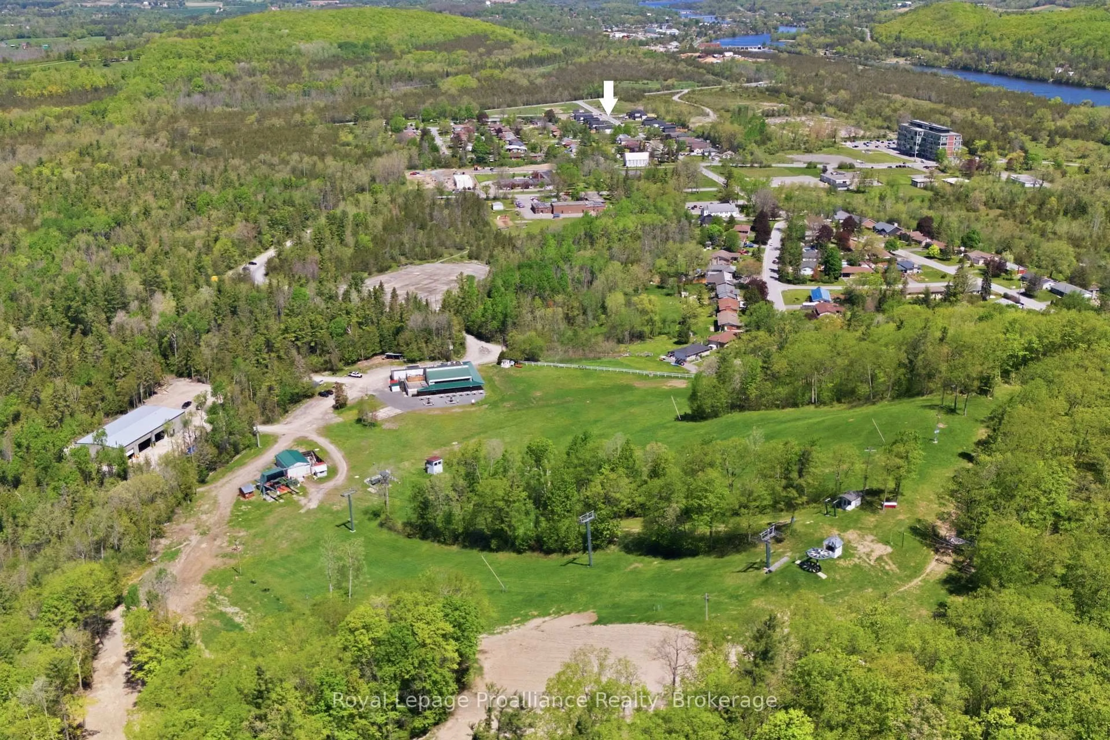 A pic from outside/outdoor area/front of a property/back of a property/a pic from drone, mountain view for 52 Fraser Dr, Quinte West Ontario K0K 1E0