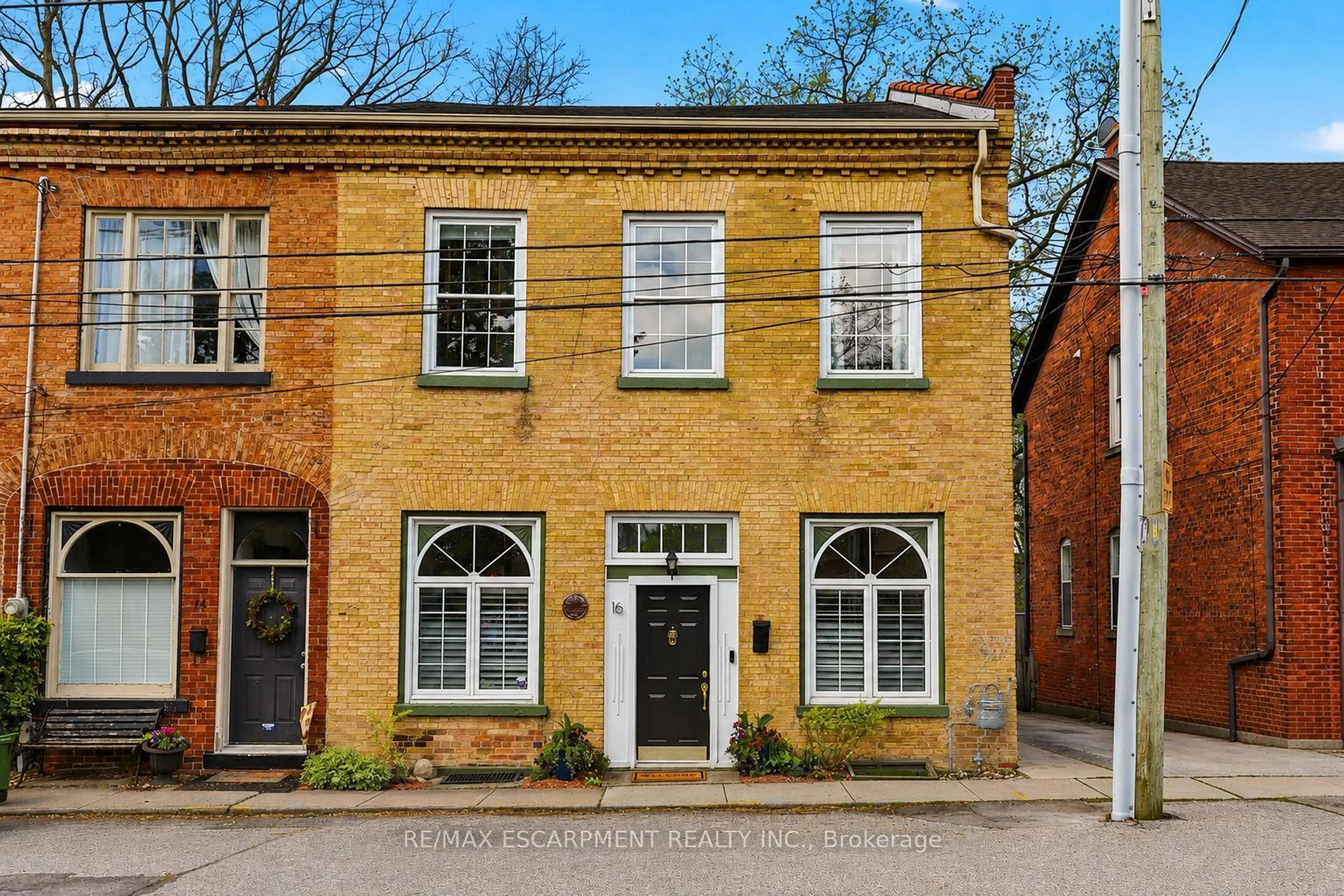 Home with brick exterior material, street for 16 HATT St, Hamilton Ontario L9H 2E8