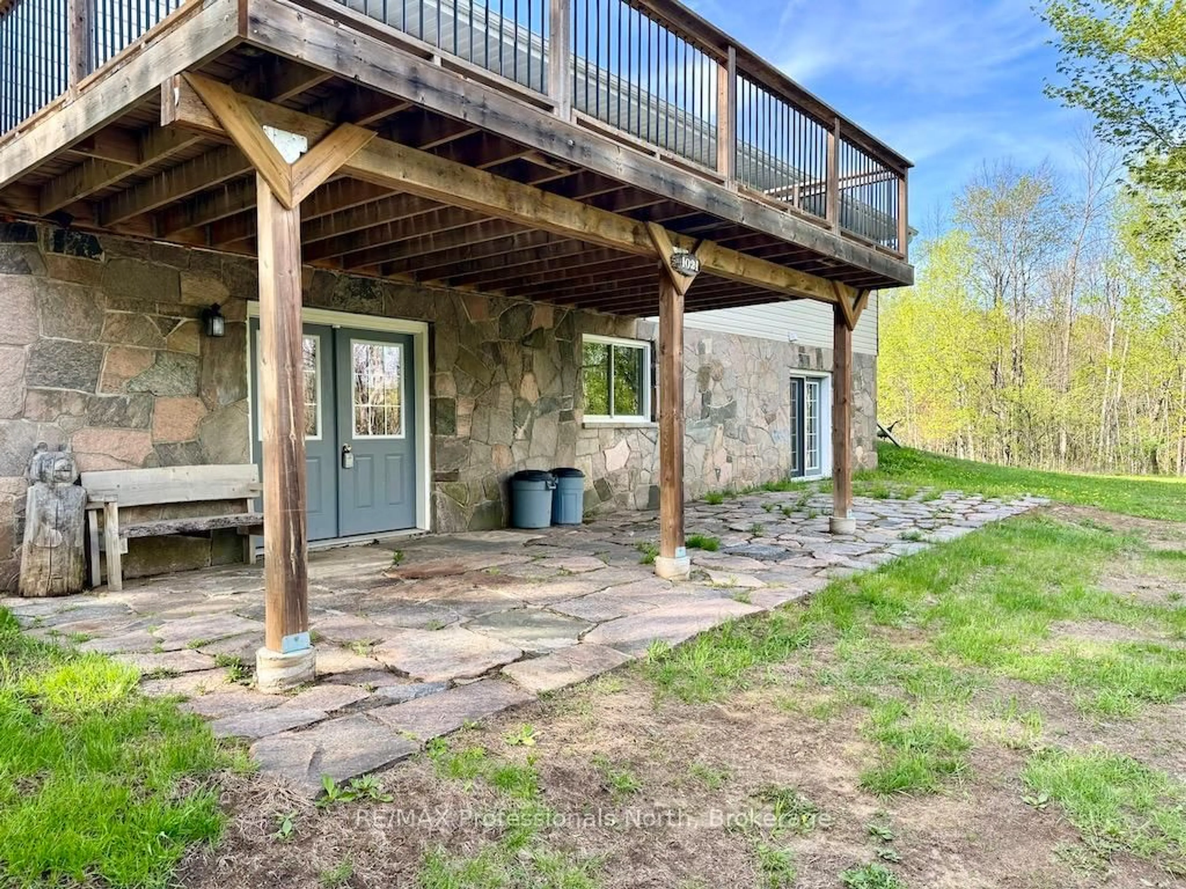 Patio, unknown for 1021 Touchwood Tr, Minden Hills Ontario K0M 2K0