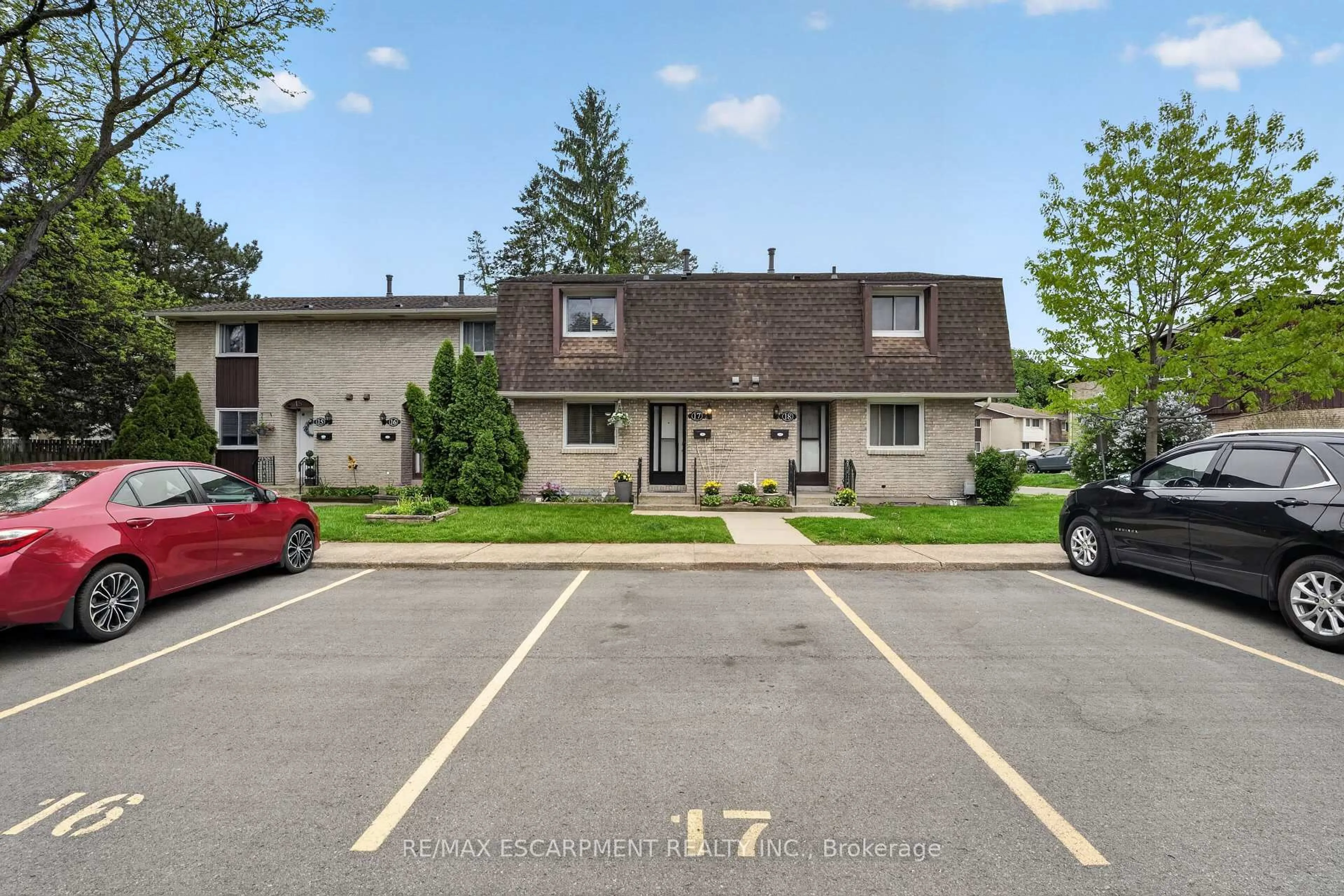Unknown for 50 Lakeshore Rd #17, St. Catharines Ontario L2N 6P8