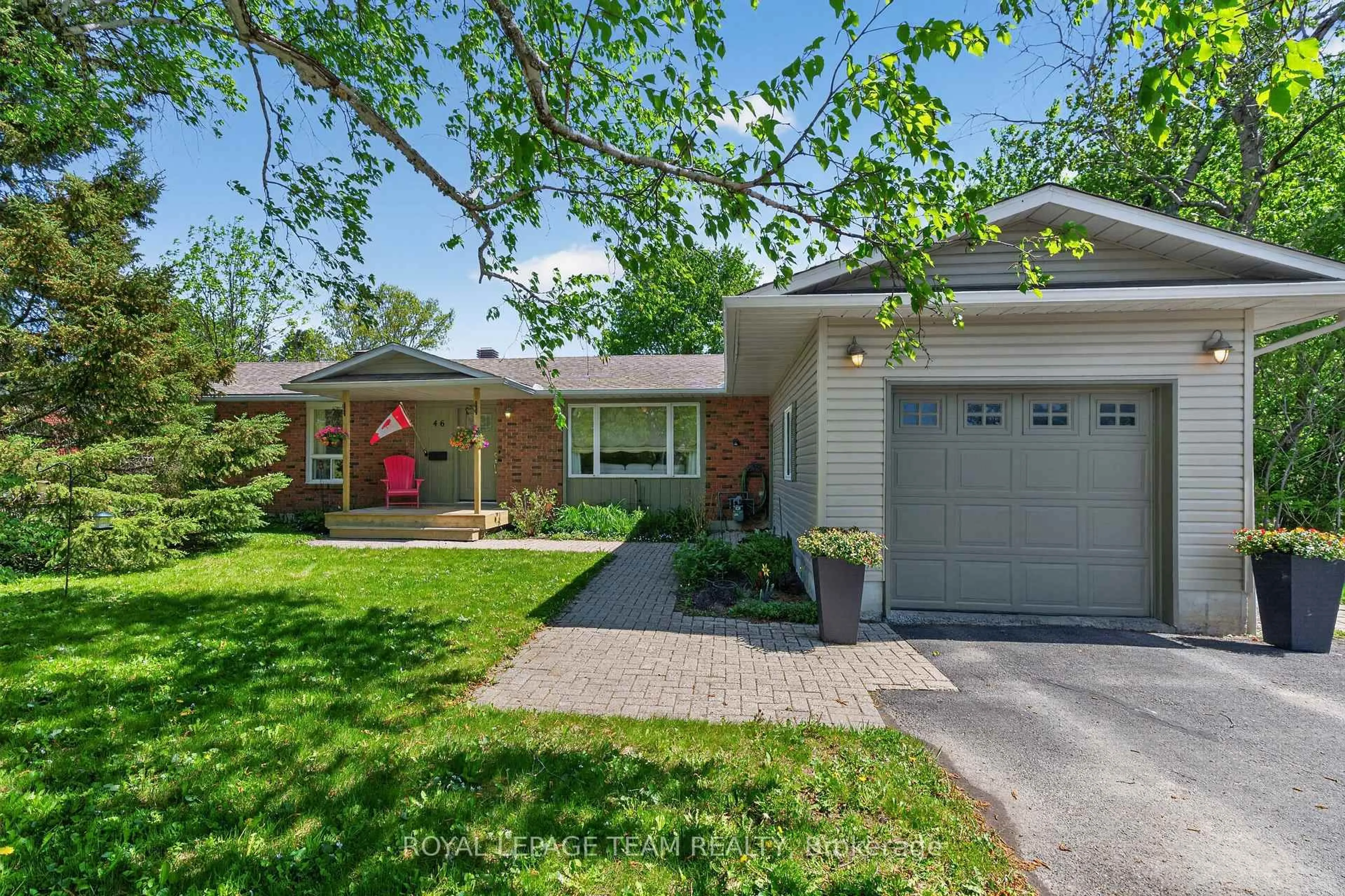 Home with brick exterior material, street for 46 Fortune St, Richmond Ontario K0A 2Z0