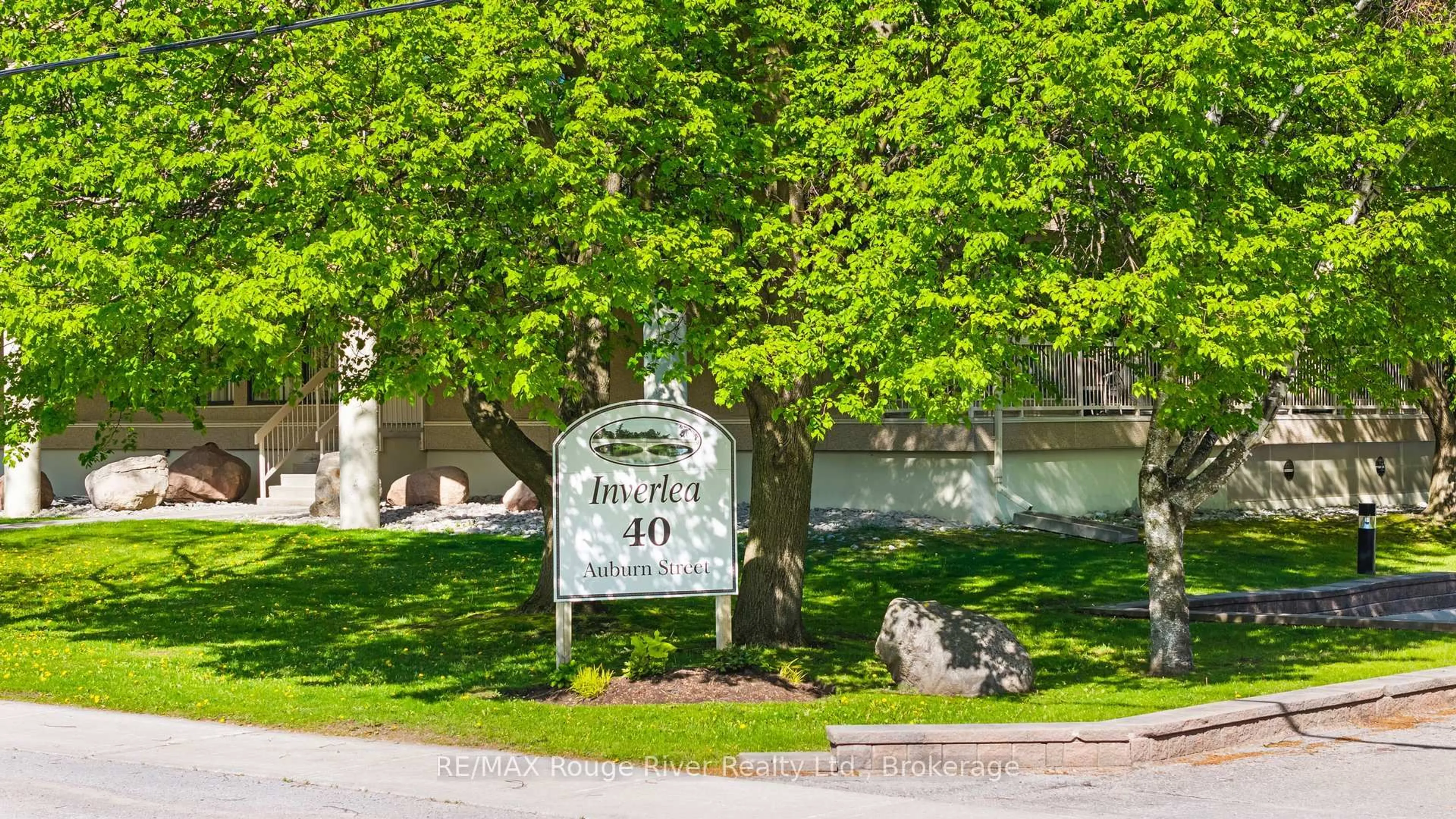 Unknown for 40 Auburn St #304, Peterborough Ontario K9H 2G2