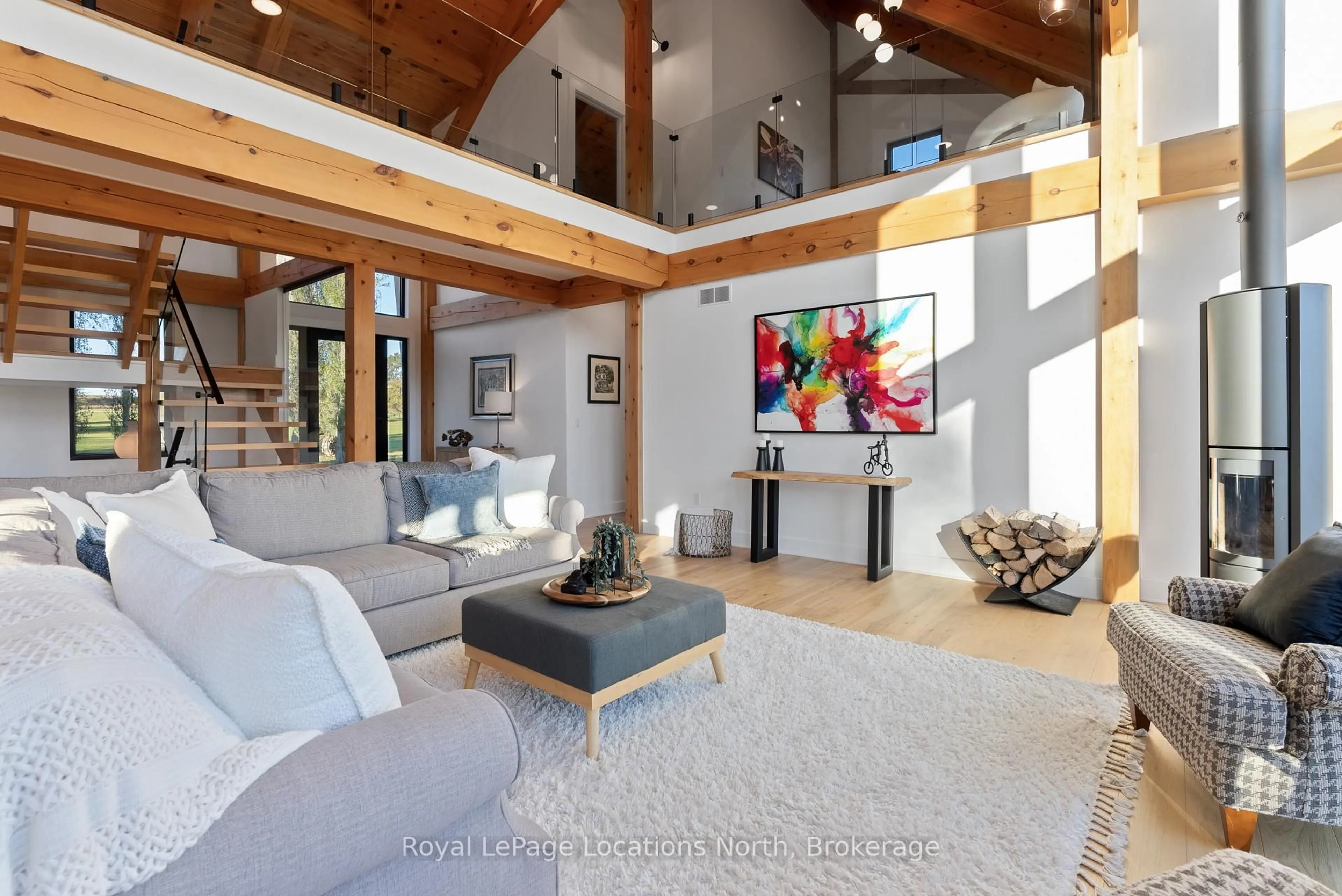 Living room with furniture, unknown for 113 Slabtown Rd, Blue Mountains Ontario N0H 1J0