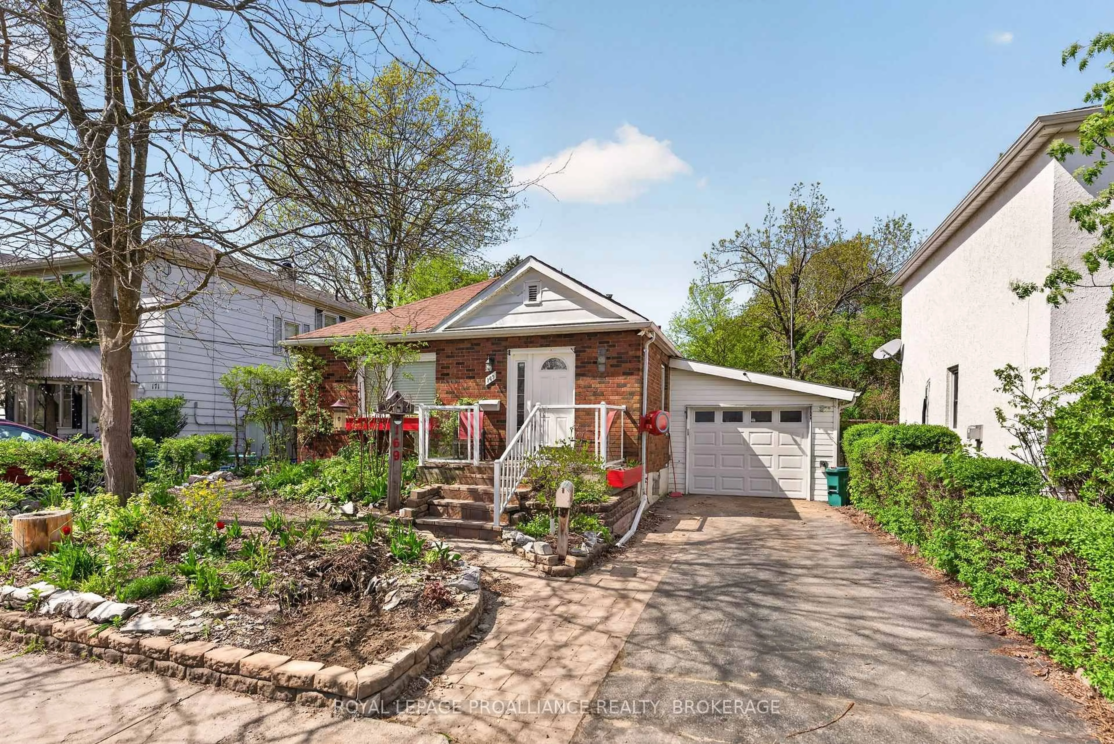 Home with brick exterior material, street for 169 Carruthers Ave, Kingston Ontario K7L 1M8