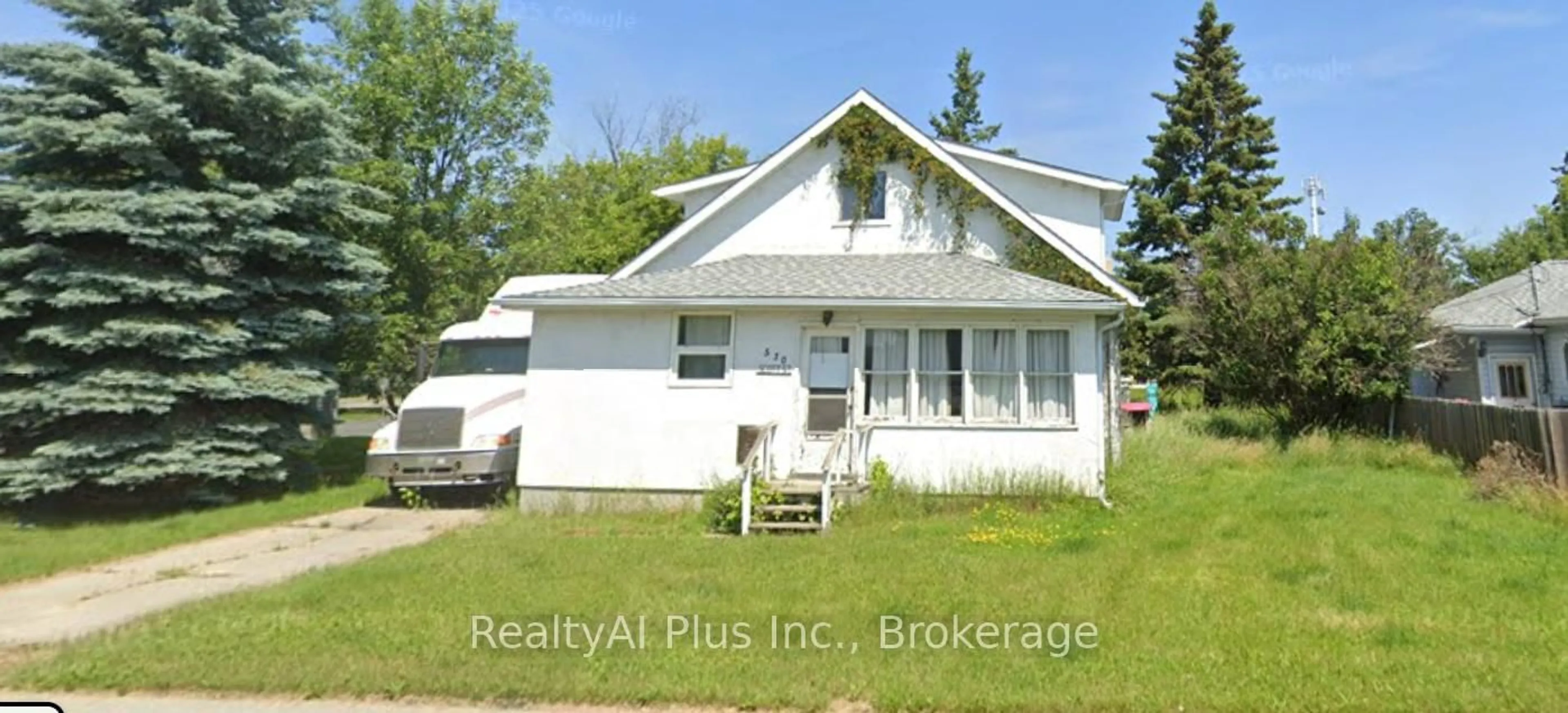 Unknown for 530 Scott St, Fort Frances Ontario P9A 1H4