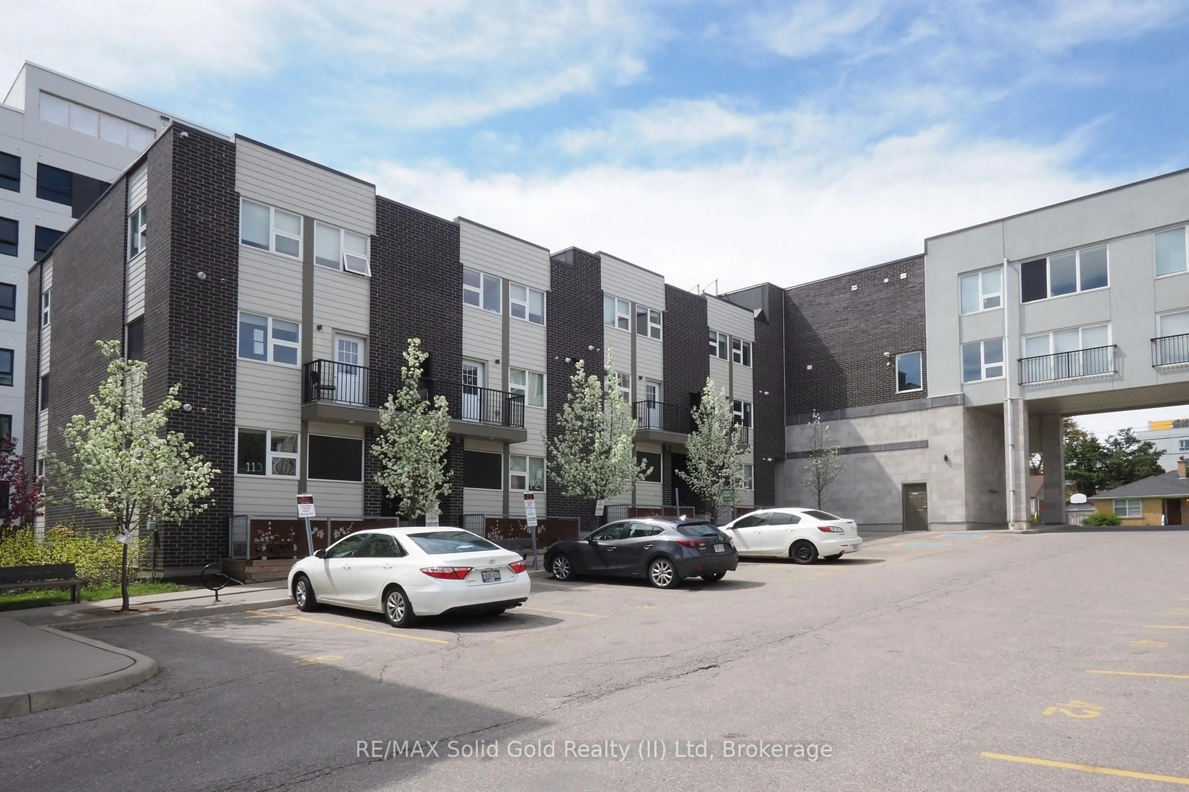 Unknown for 288 Albert St #208, Waterloo Ontario N2L 3T8