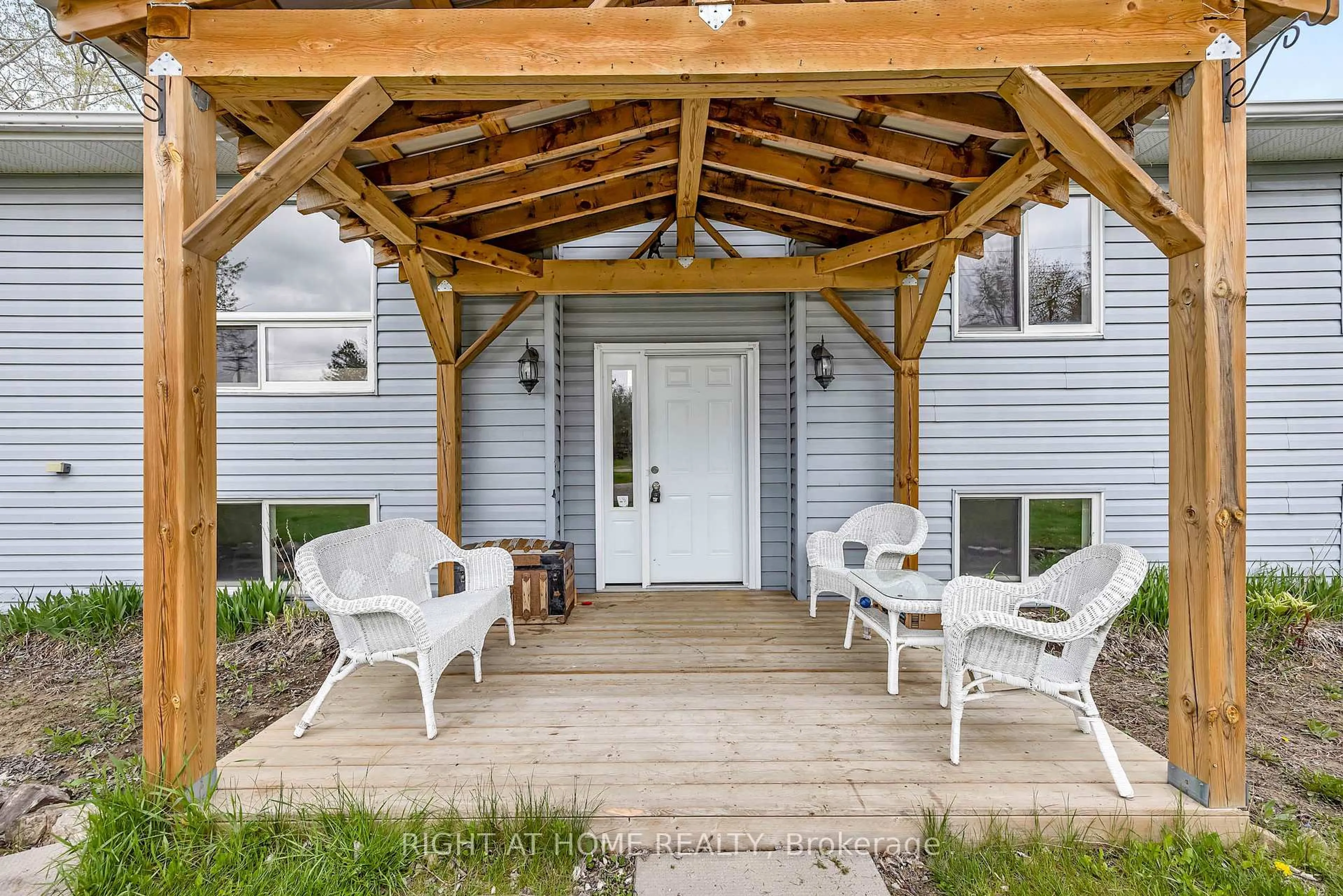 Patio, street for 637 Townline Rd, Elizabethtown-Kitley Ontario K7A 4S5