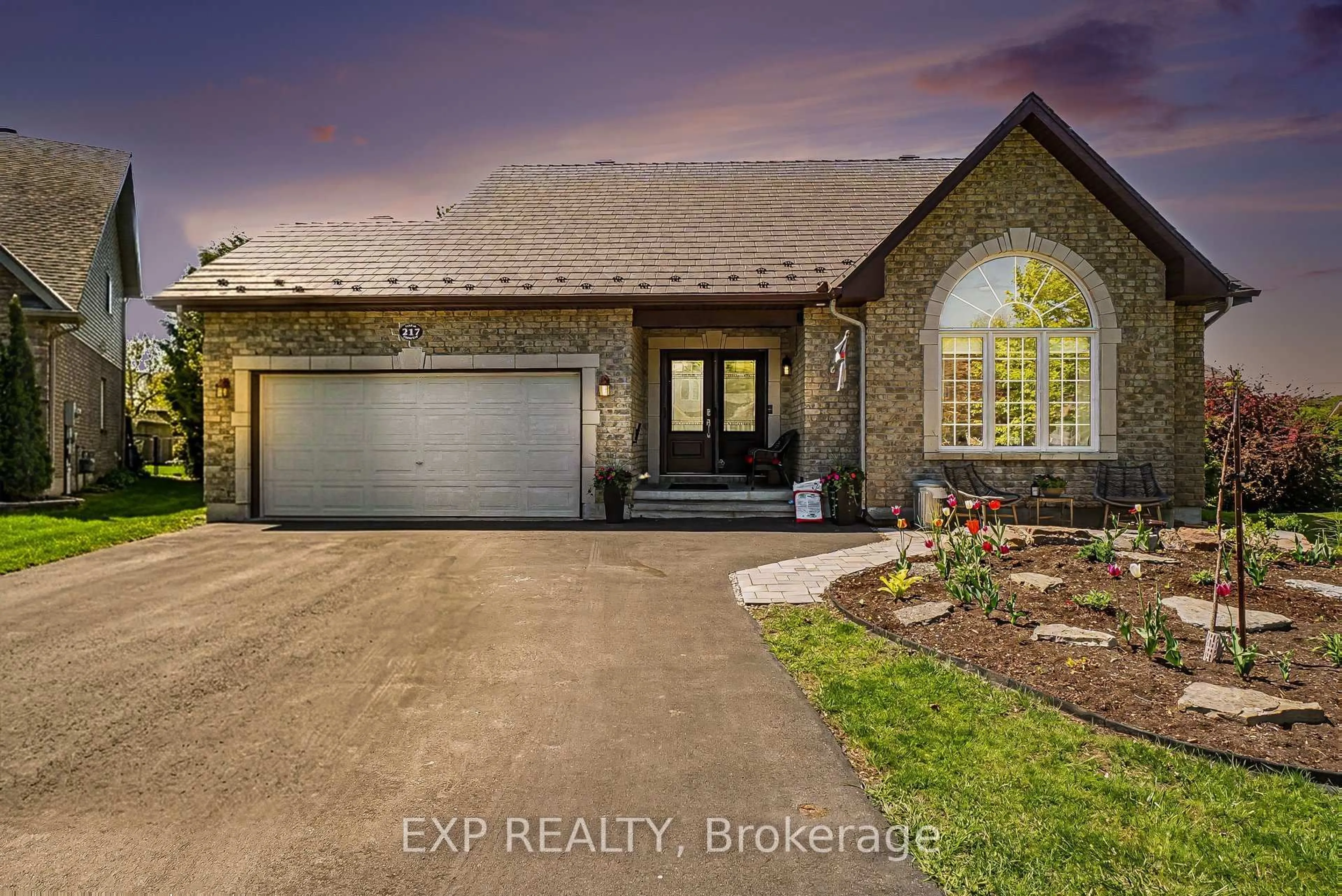 Home with brick exterior material, street for 217 Jasper Cres, Clarence-Rockland Ontario K4K 0A3