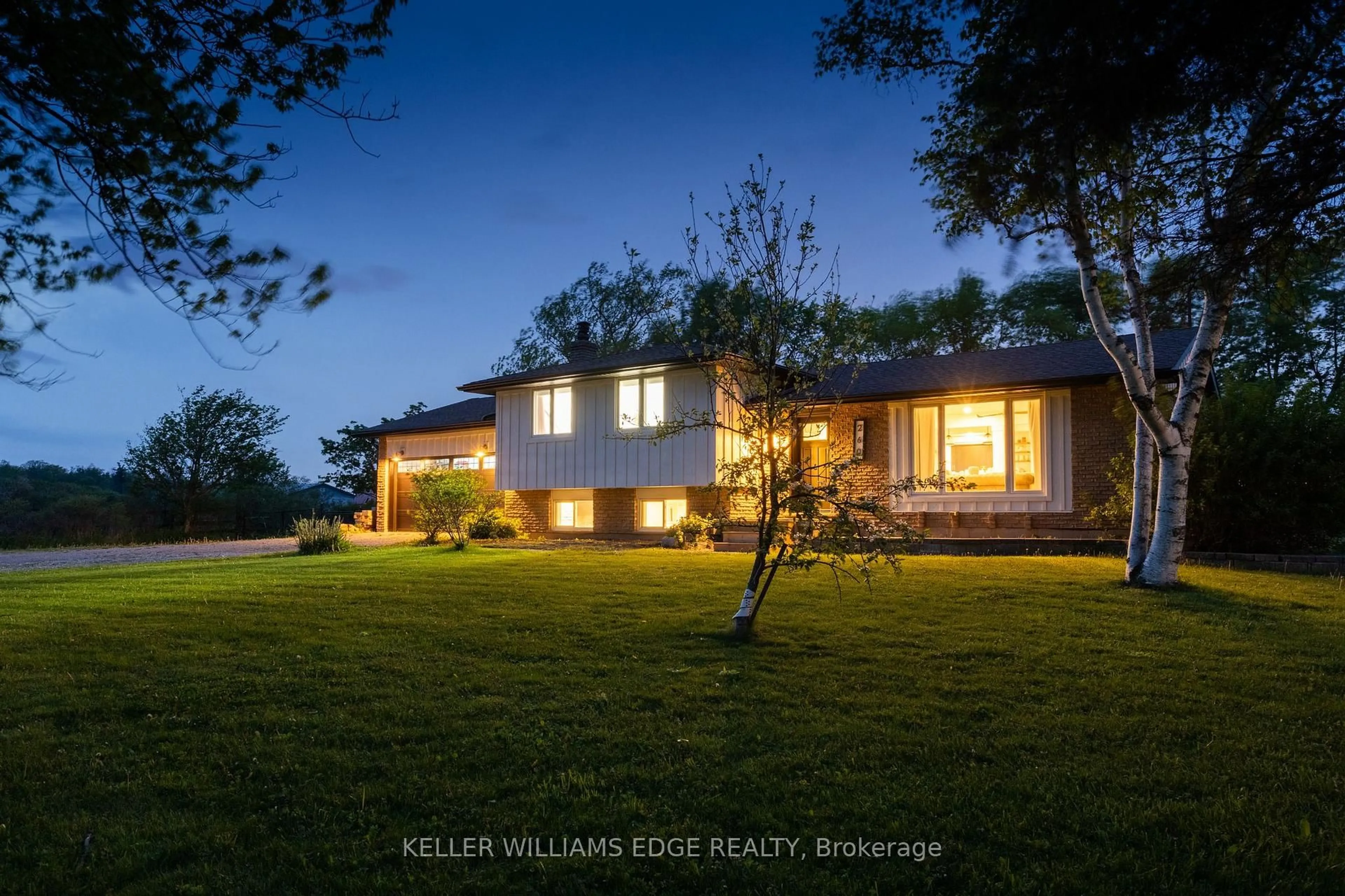 A pic from outside/outdoor area/front of a property/back of a property/a pic from drone, water/lake/river/ocean view for 260 Binbrook Rd, Hamilton Ontario L0R 1C0