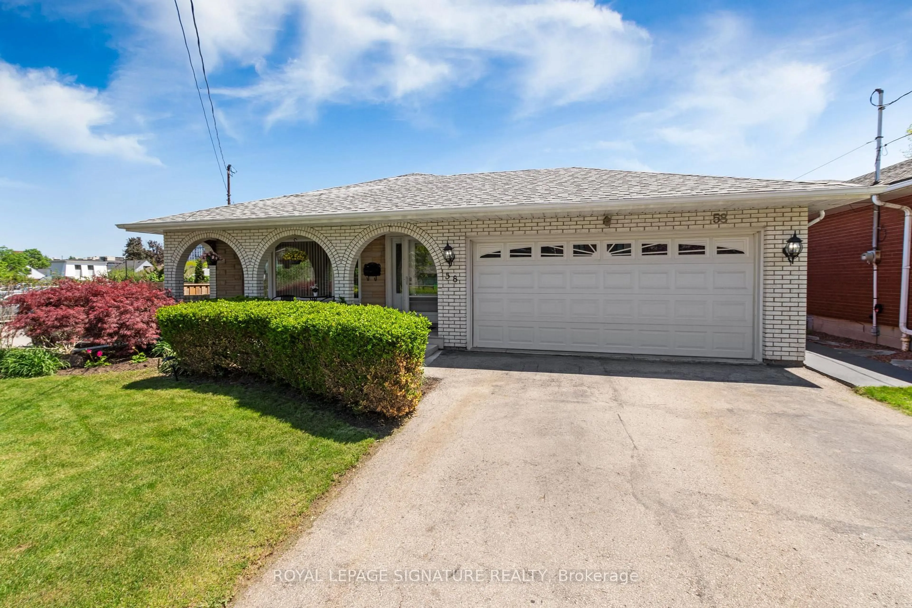 Home with vinyl exterior material, street for 58 Centennial Pkwy, Hamilton Ontario L8G 2C5