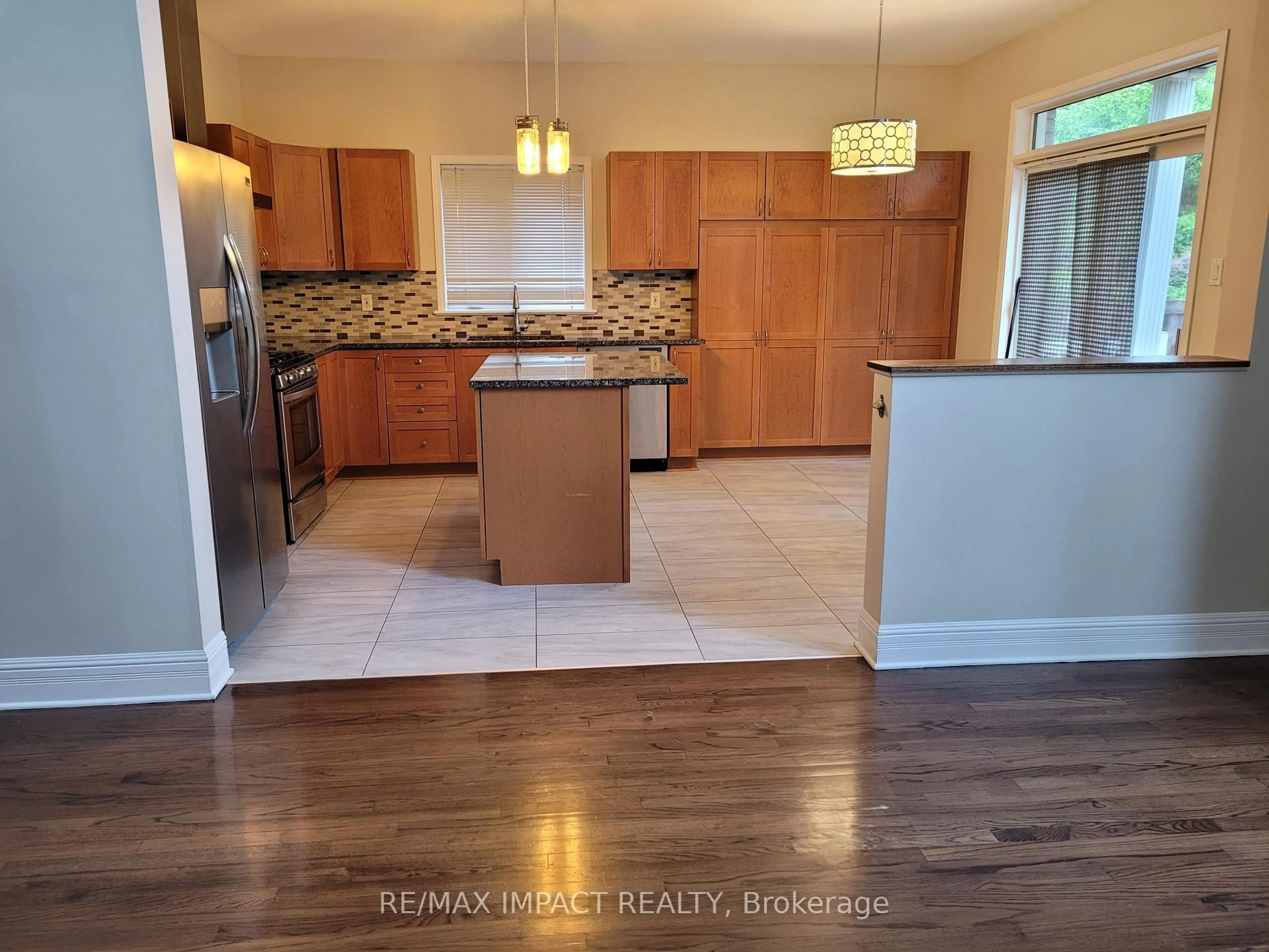 Open concept kitchen, unknown for 20 Remembrance Cres, Ottawa Ontario K1G 6N4