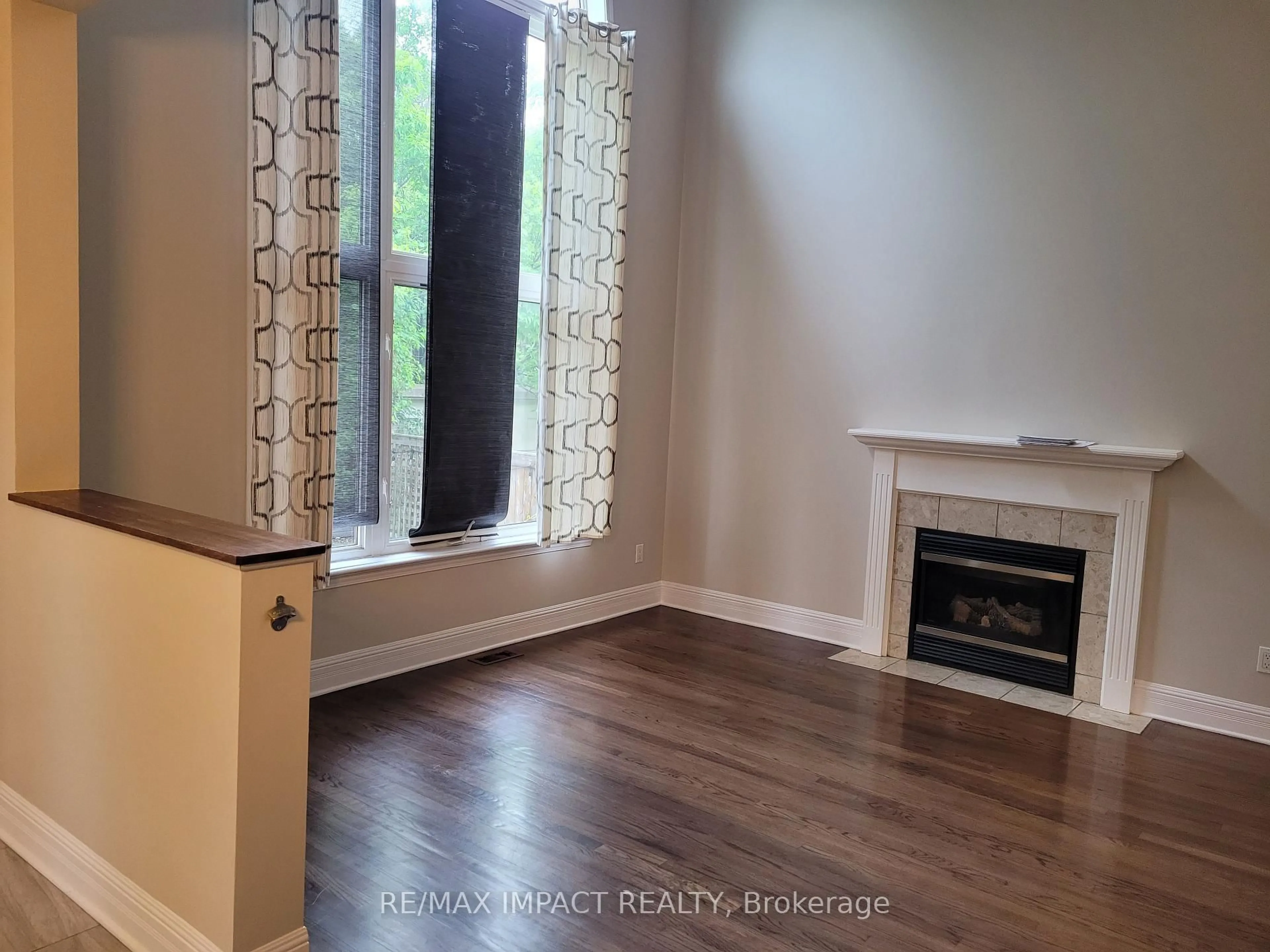 A pic of a room for 20 Remembrance Cres, Ottawa Ontario K1G 6N4